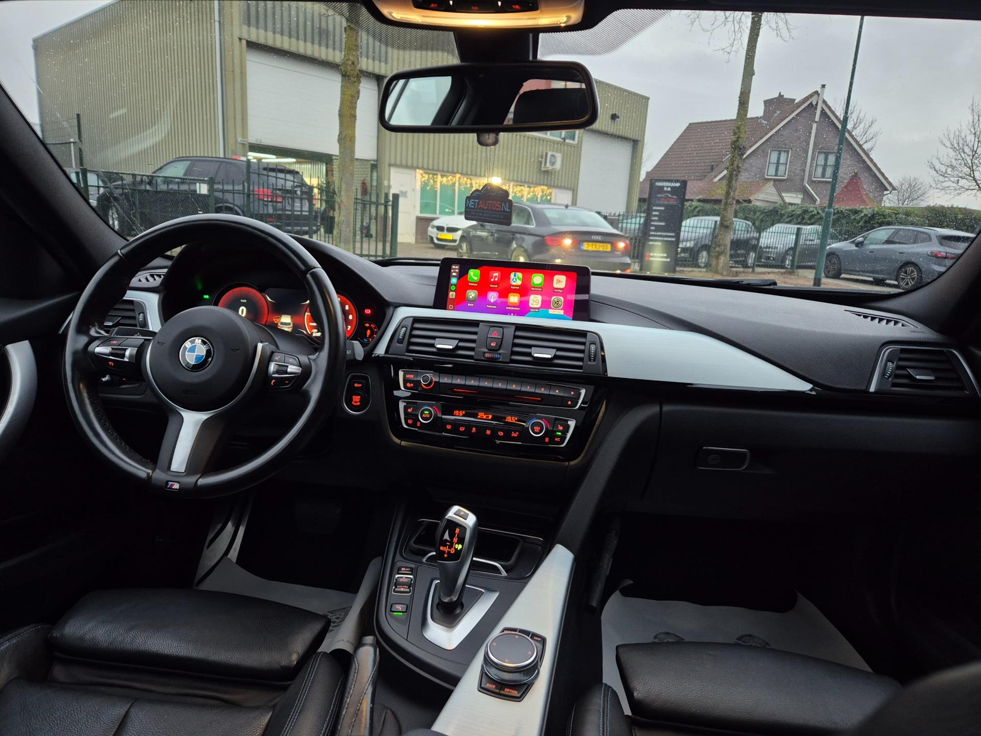 Foto van BMW 318i