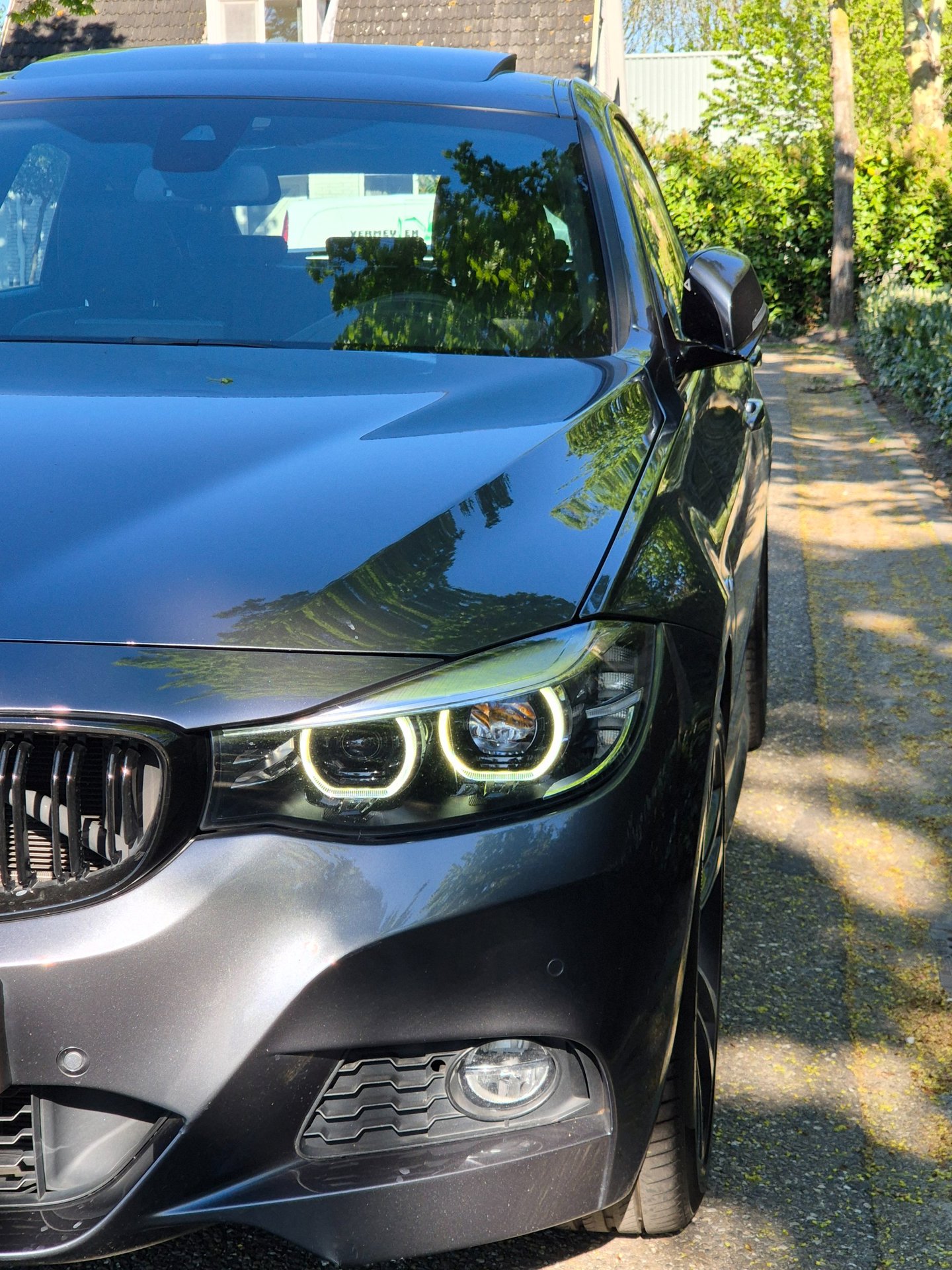 Foto van BMW 320i