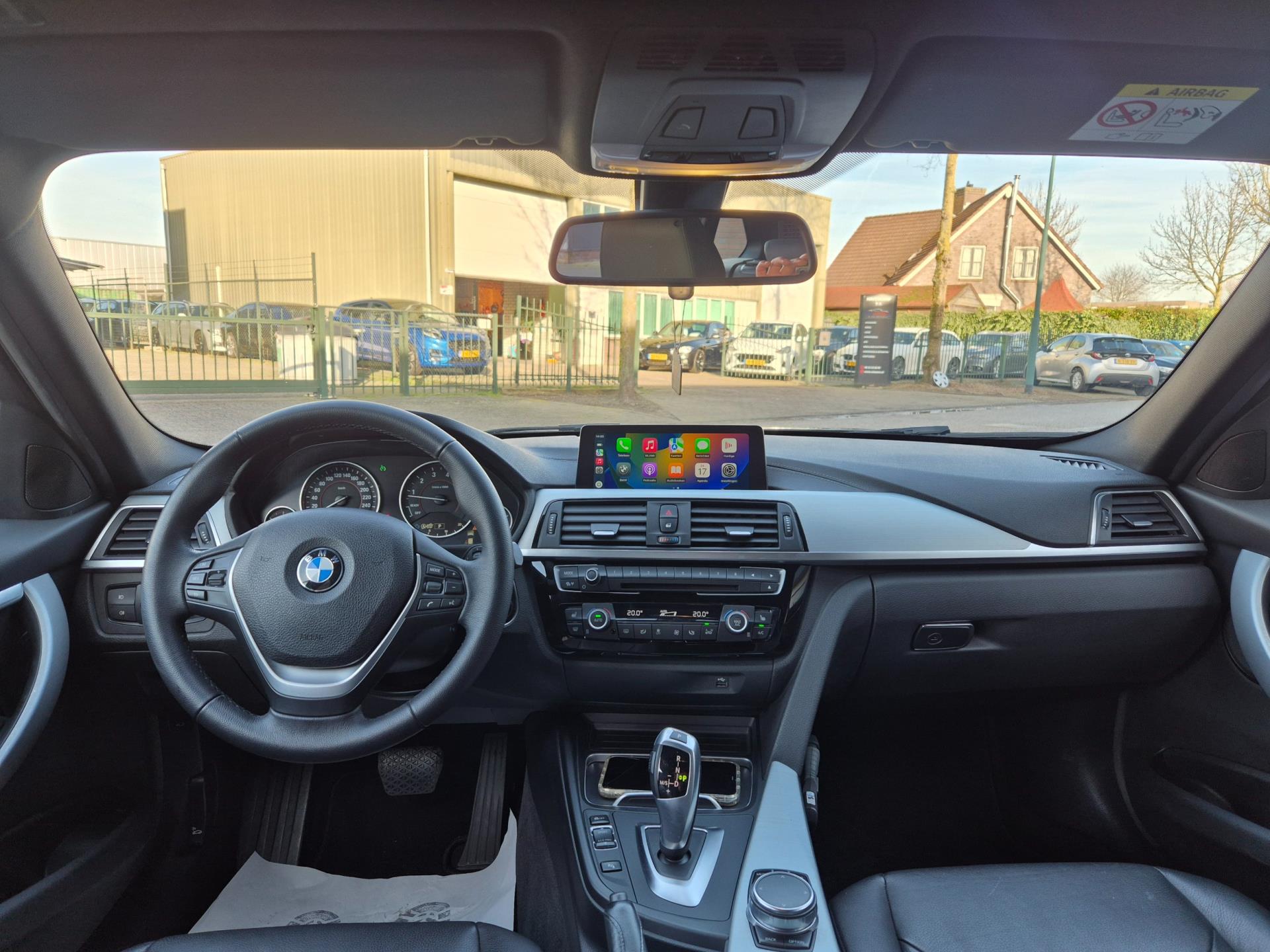 Foto van BMW 320i