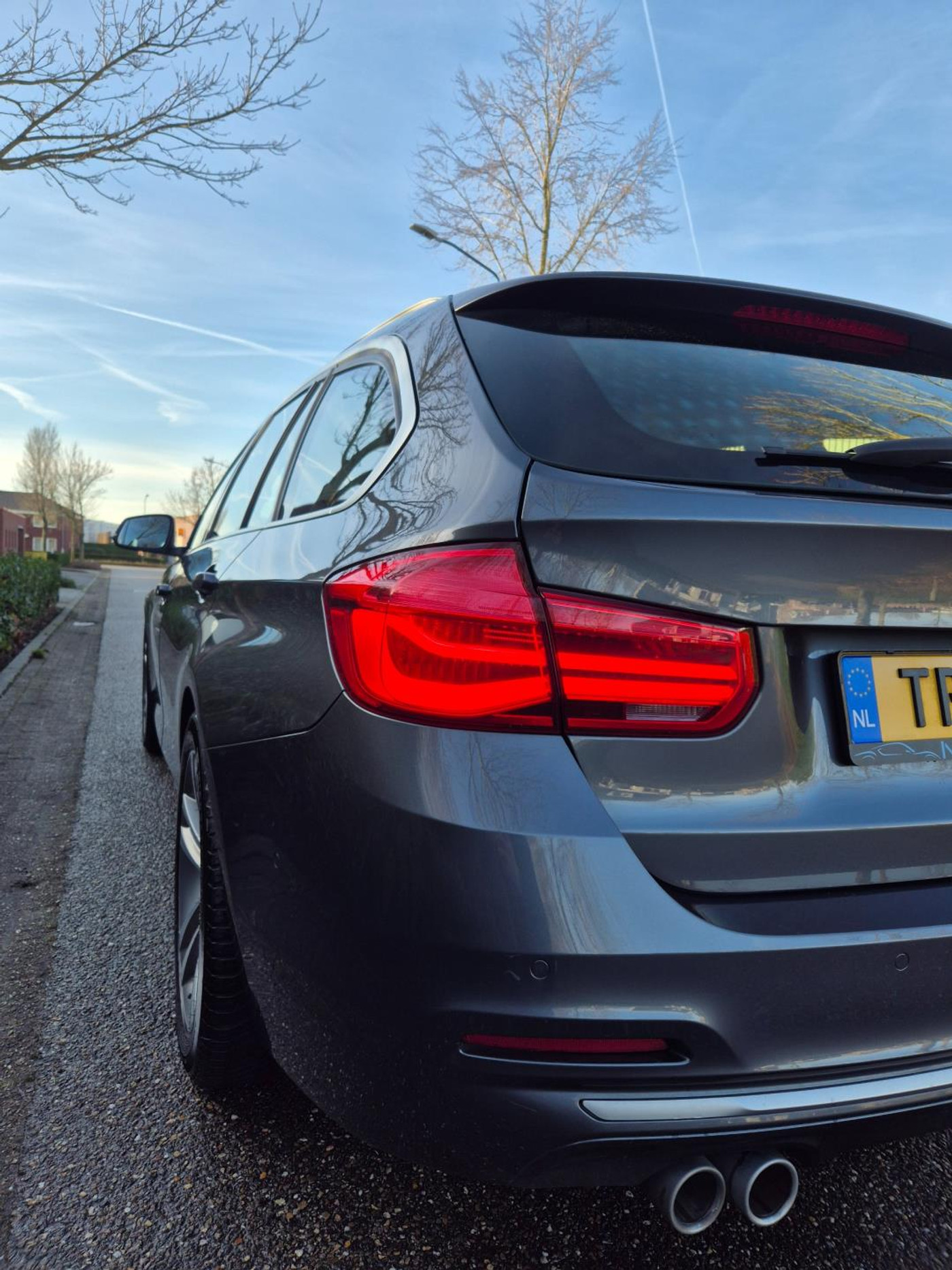 Foto van BMW 320i