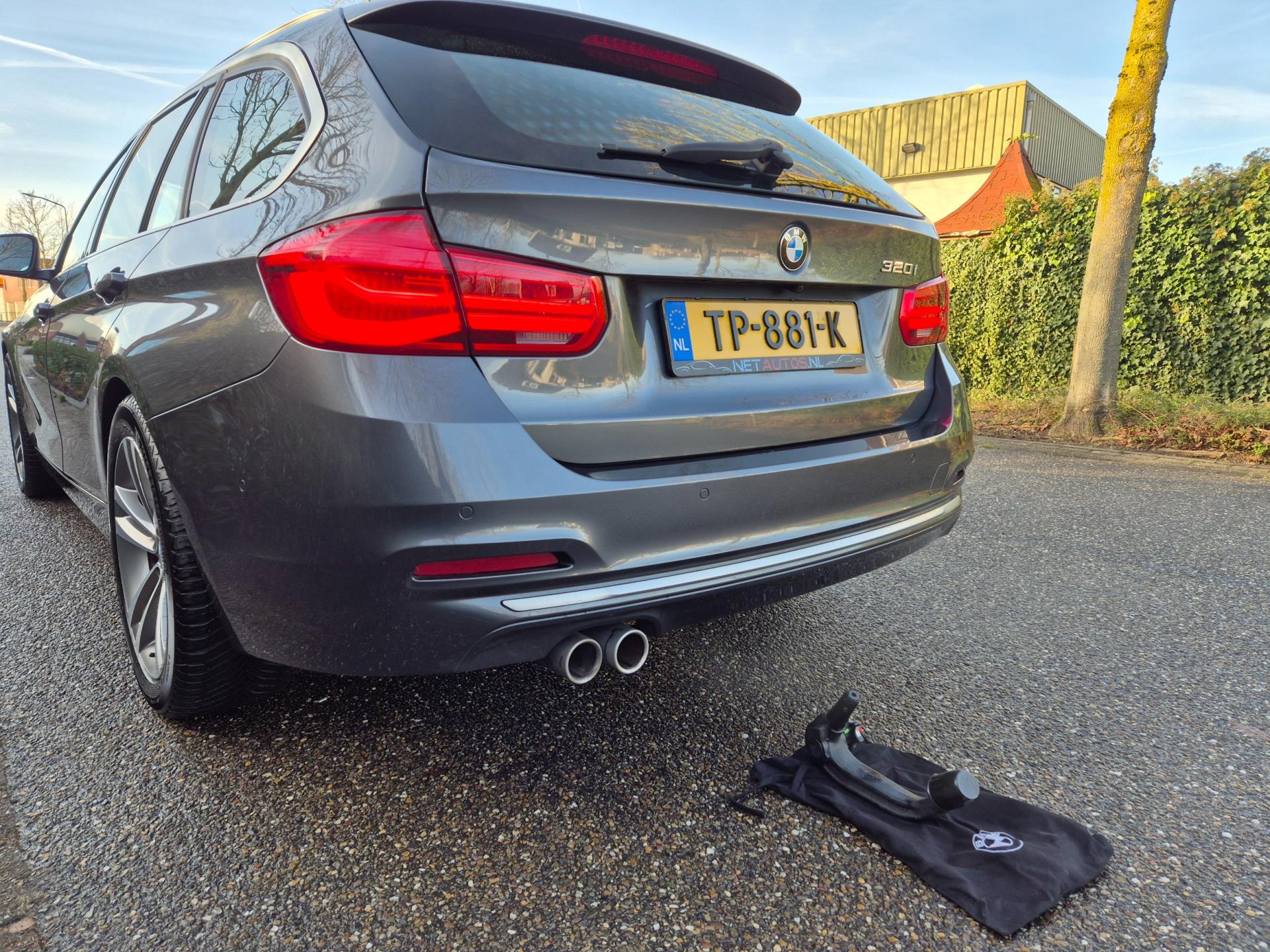 Foto van BMW 320i