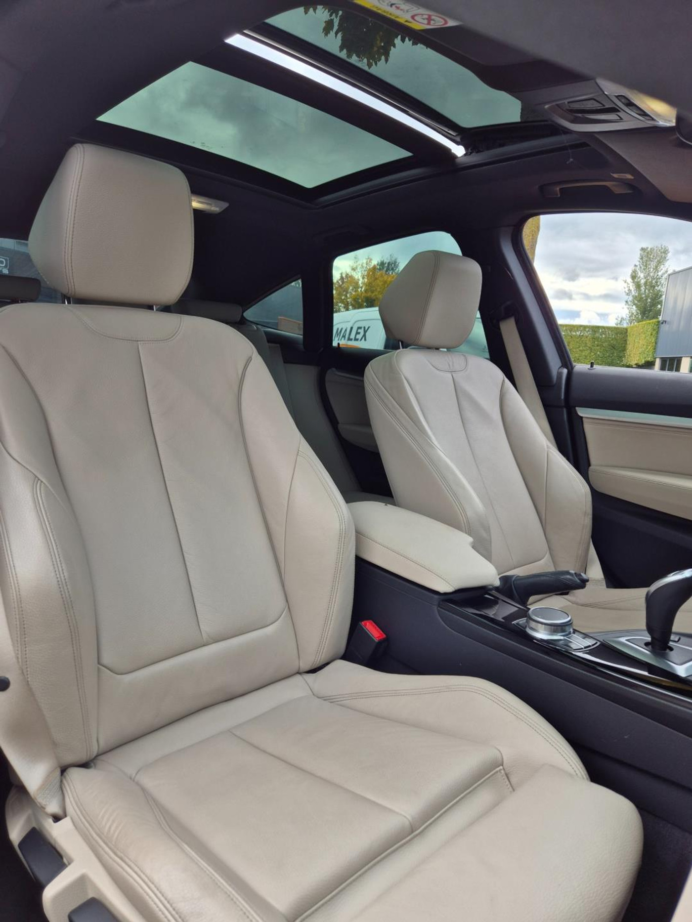 Foto van BMW 320i