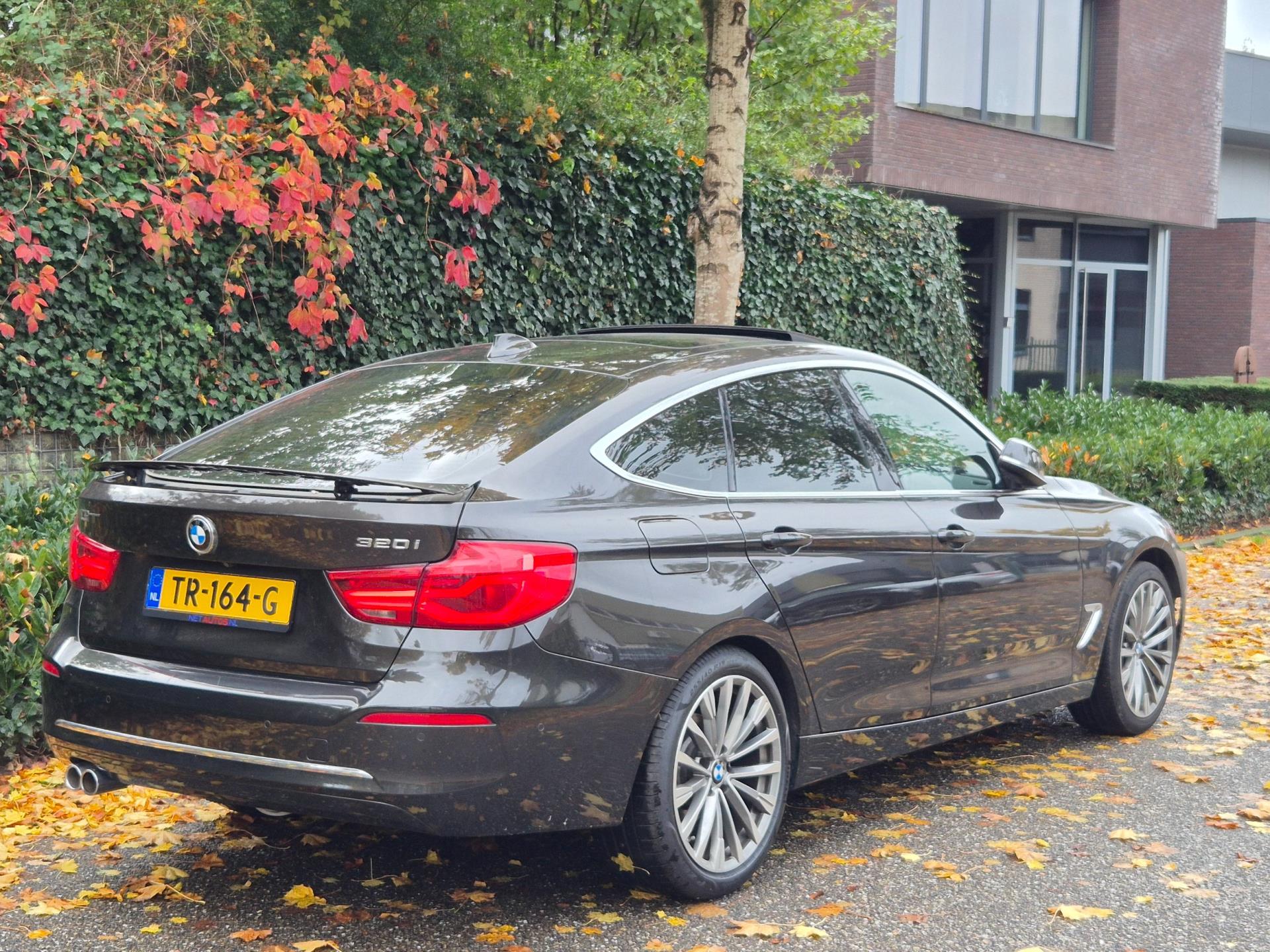 Foto van BMW 320i