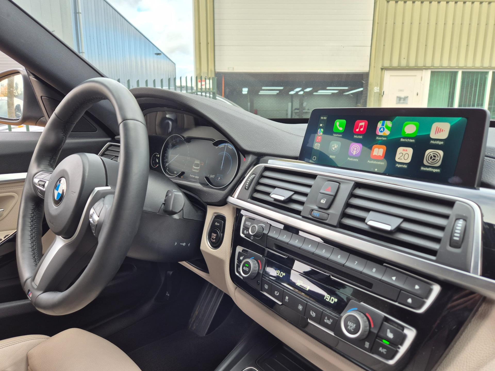 Foto van BMW 320i