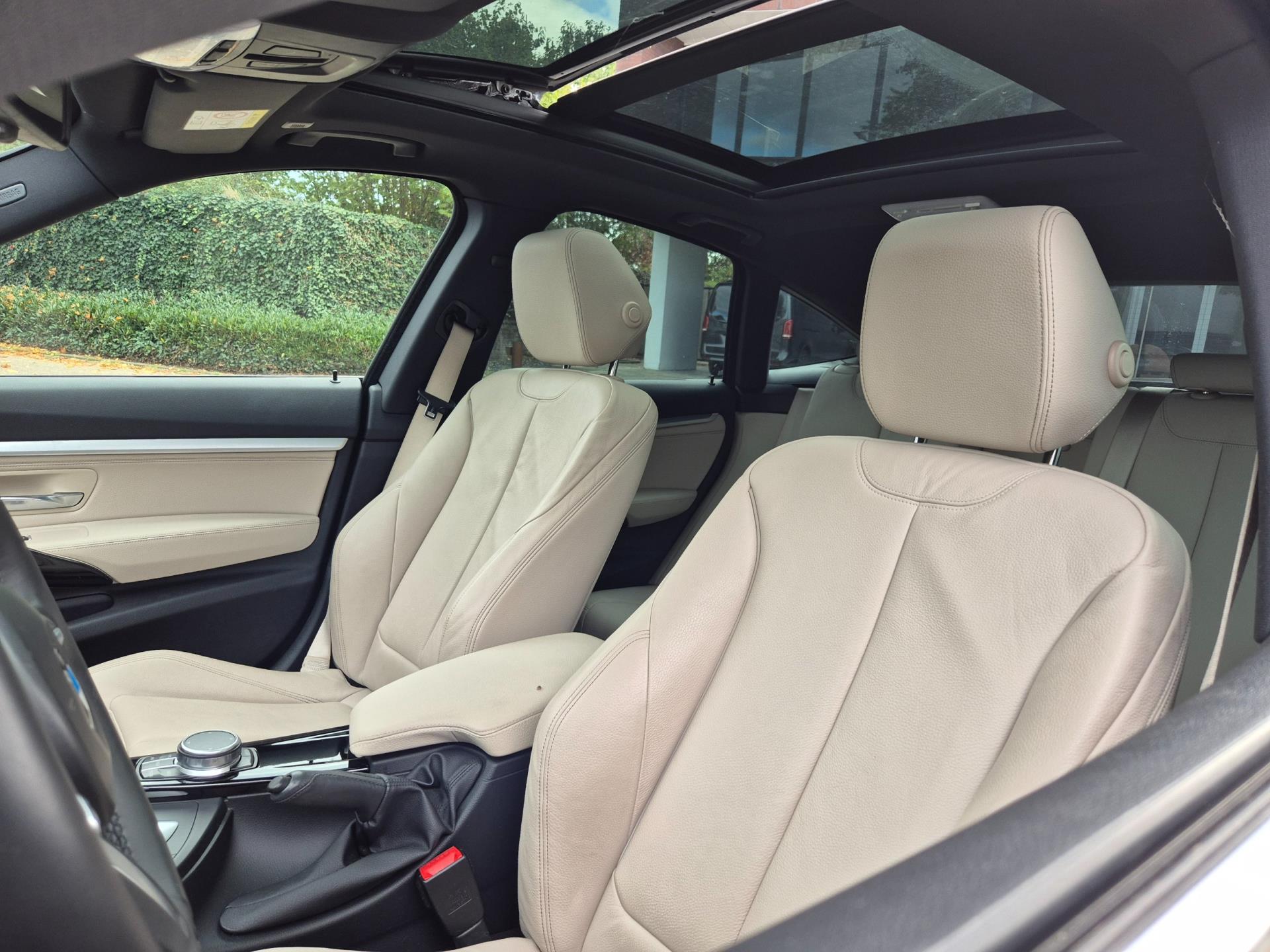 Foto van BMW 320i