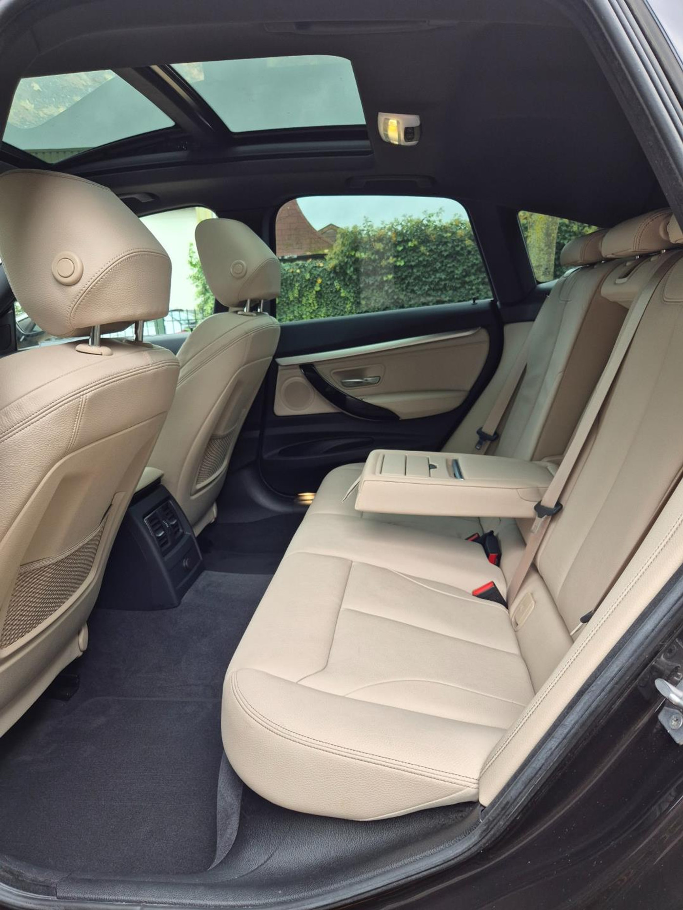 Foto van BMW 320i