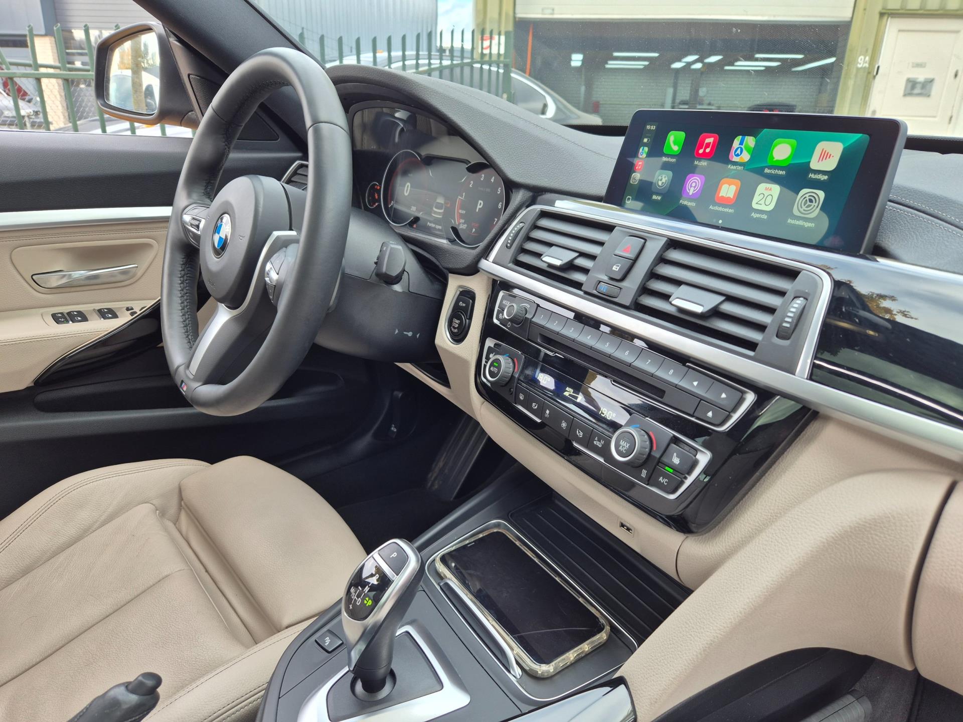 Foto van BMW 320i