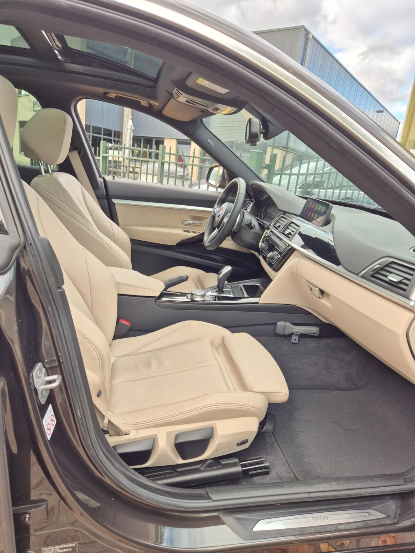 Foto van BMW 320i