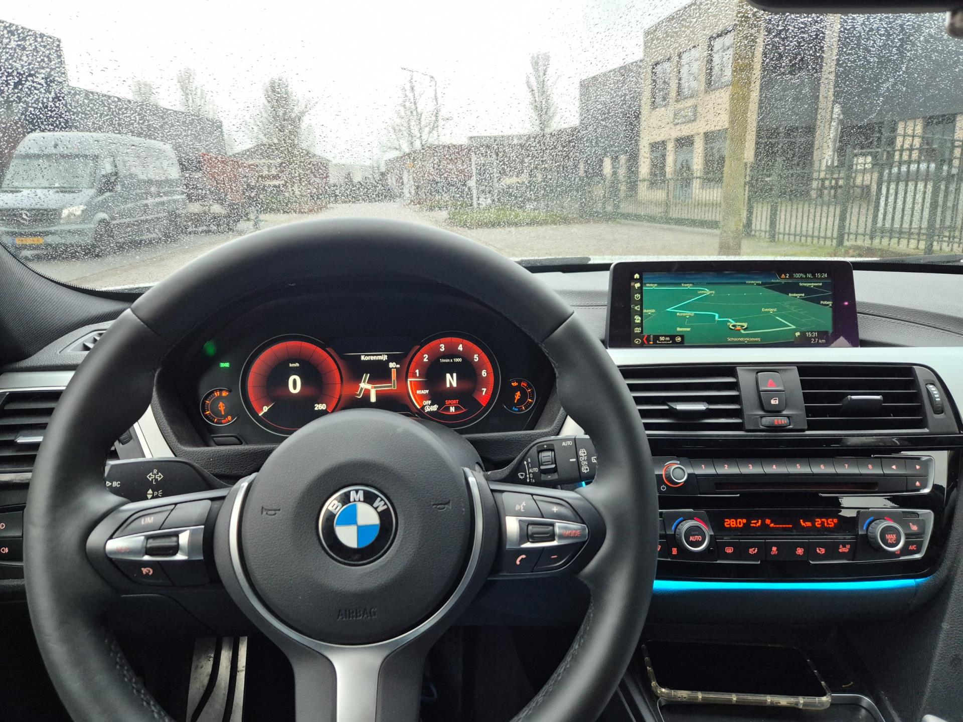 Foto van BMW 320i