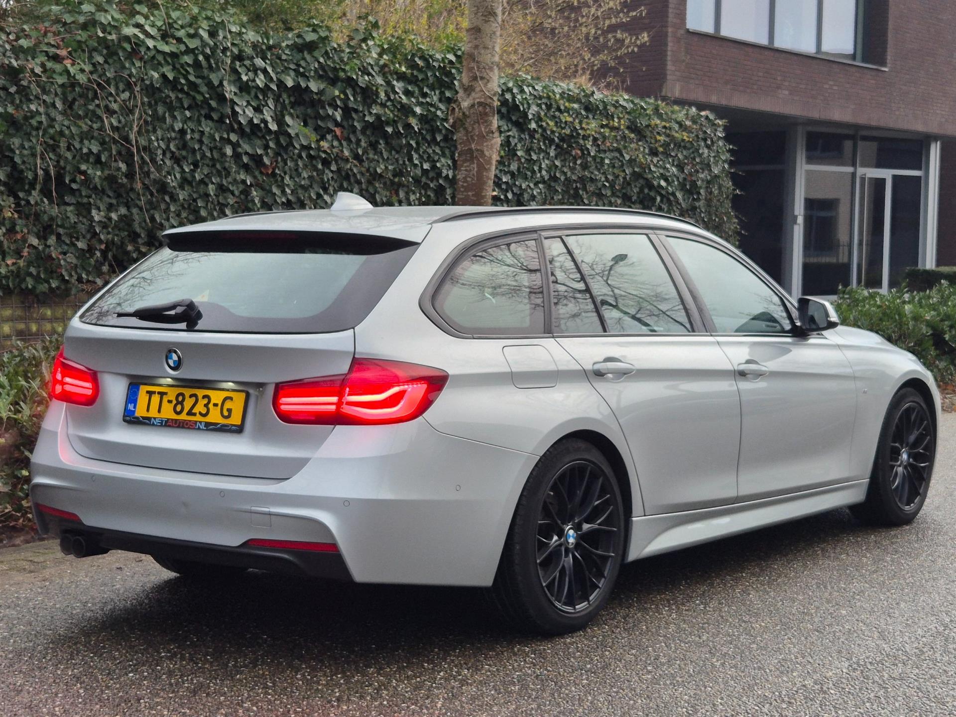 Foto van BMW 320i