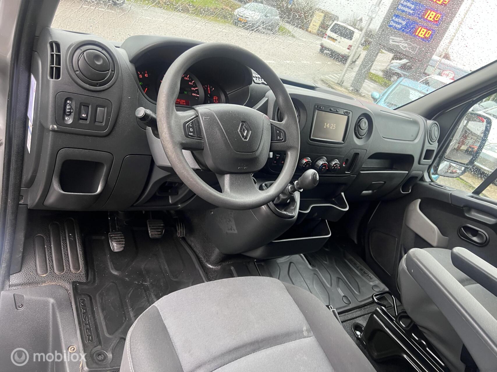 Foto van Renault Master Bestel