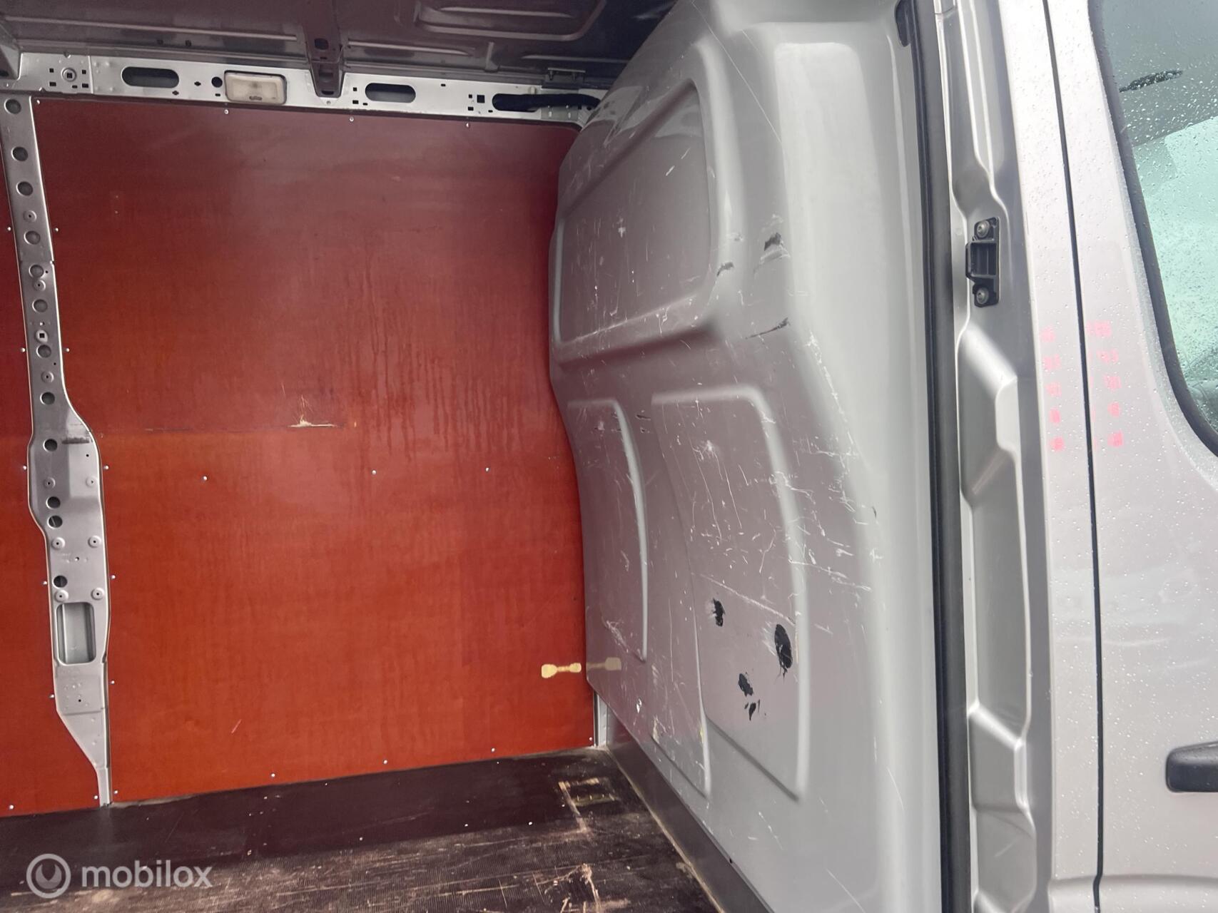 Foto van Renault Master Bestel