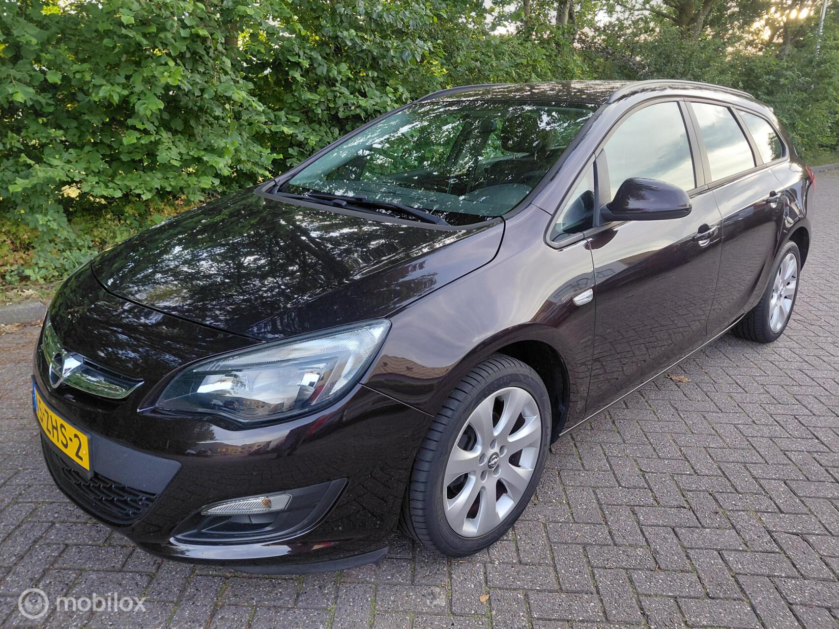 Foto van Opel Astra Sports Tourer