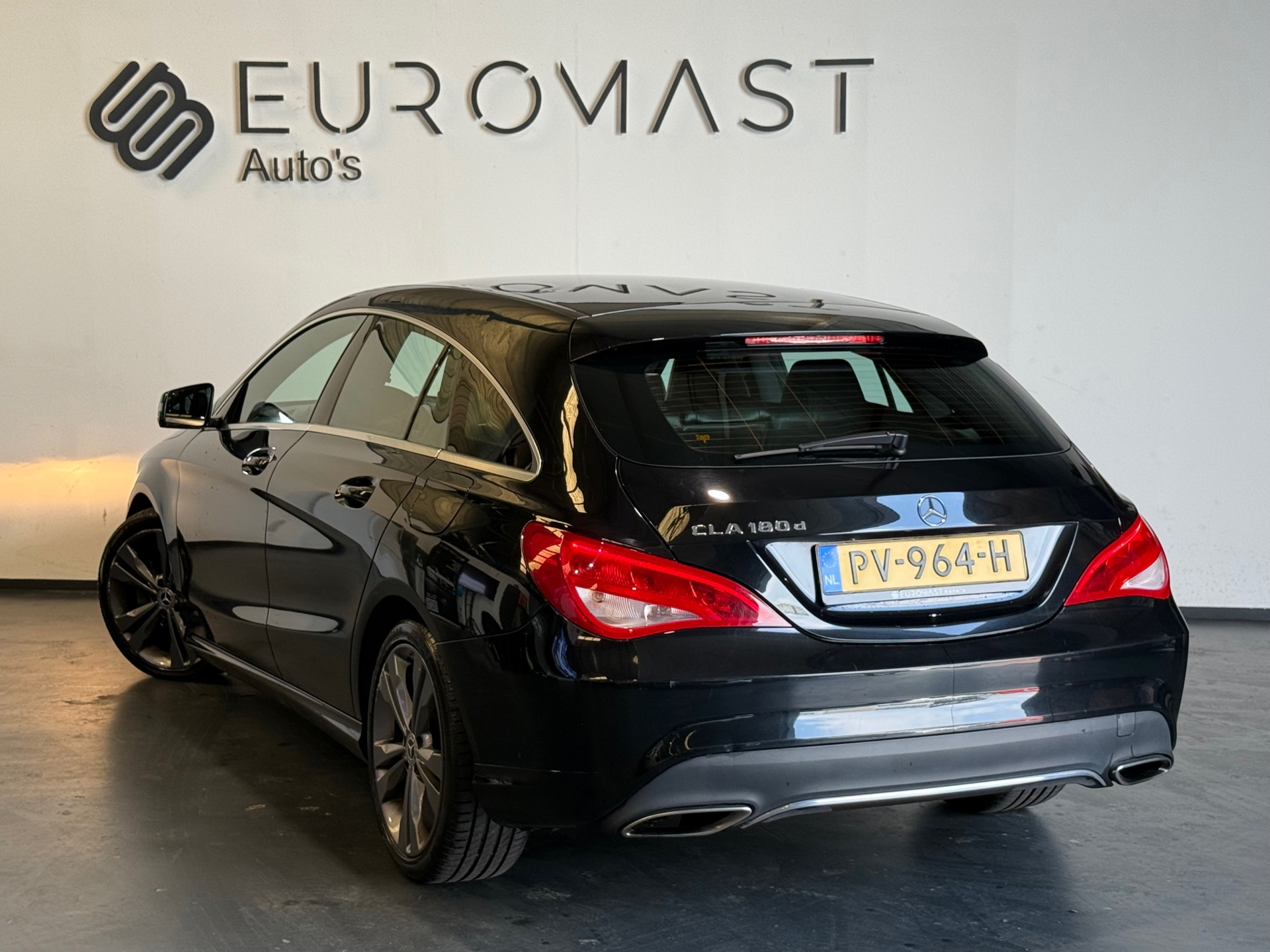 Foto van Mercedes-Benz Cla 180 D