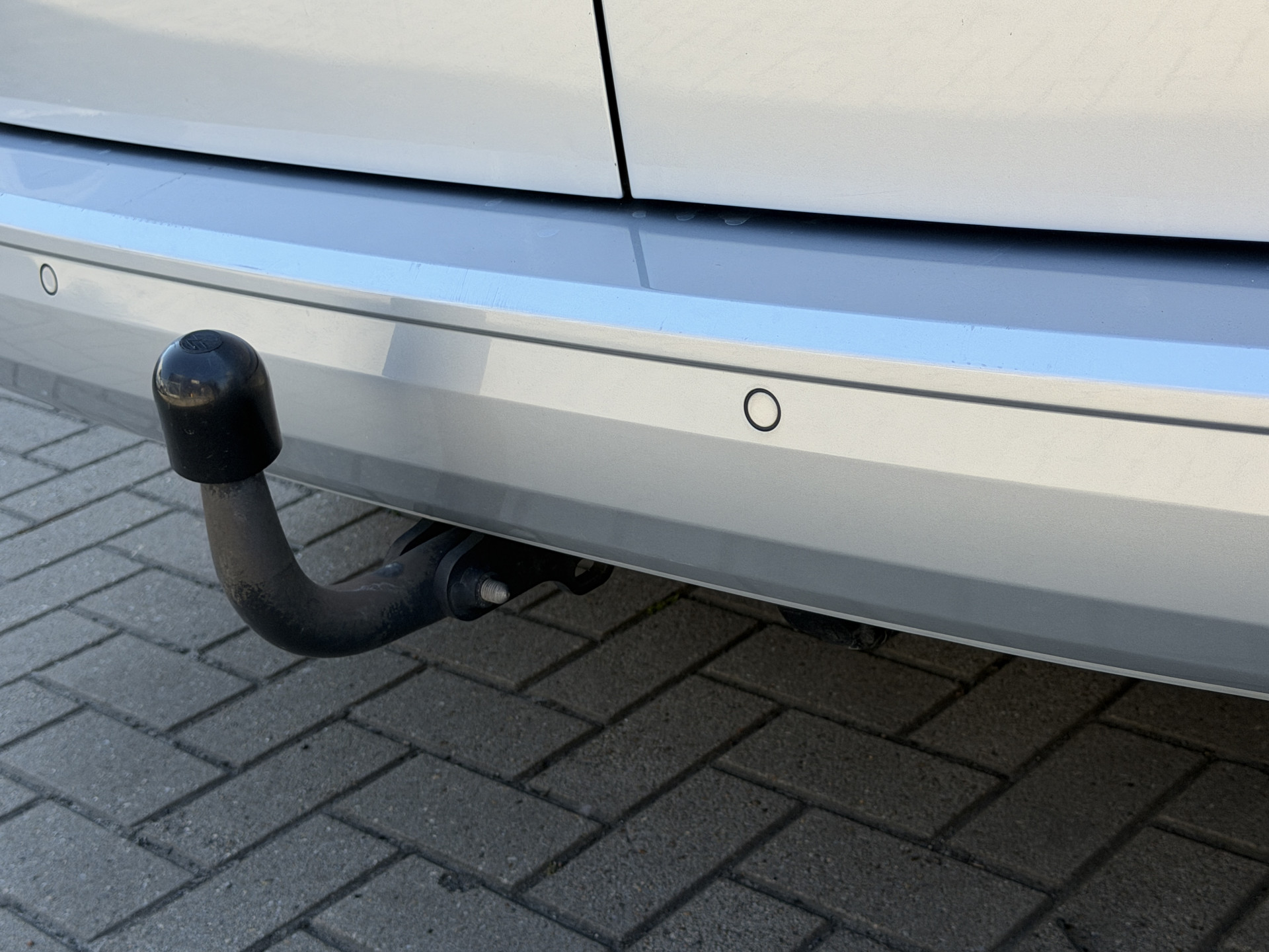 Foto van Volkswagen Caddy Modified Partition Wall