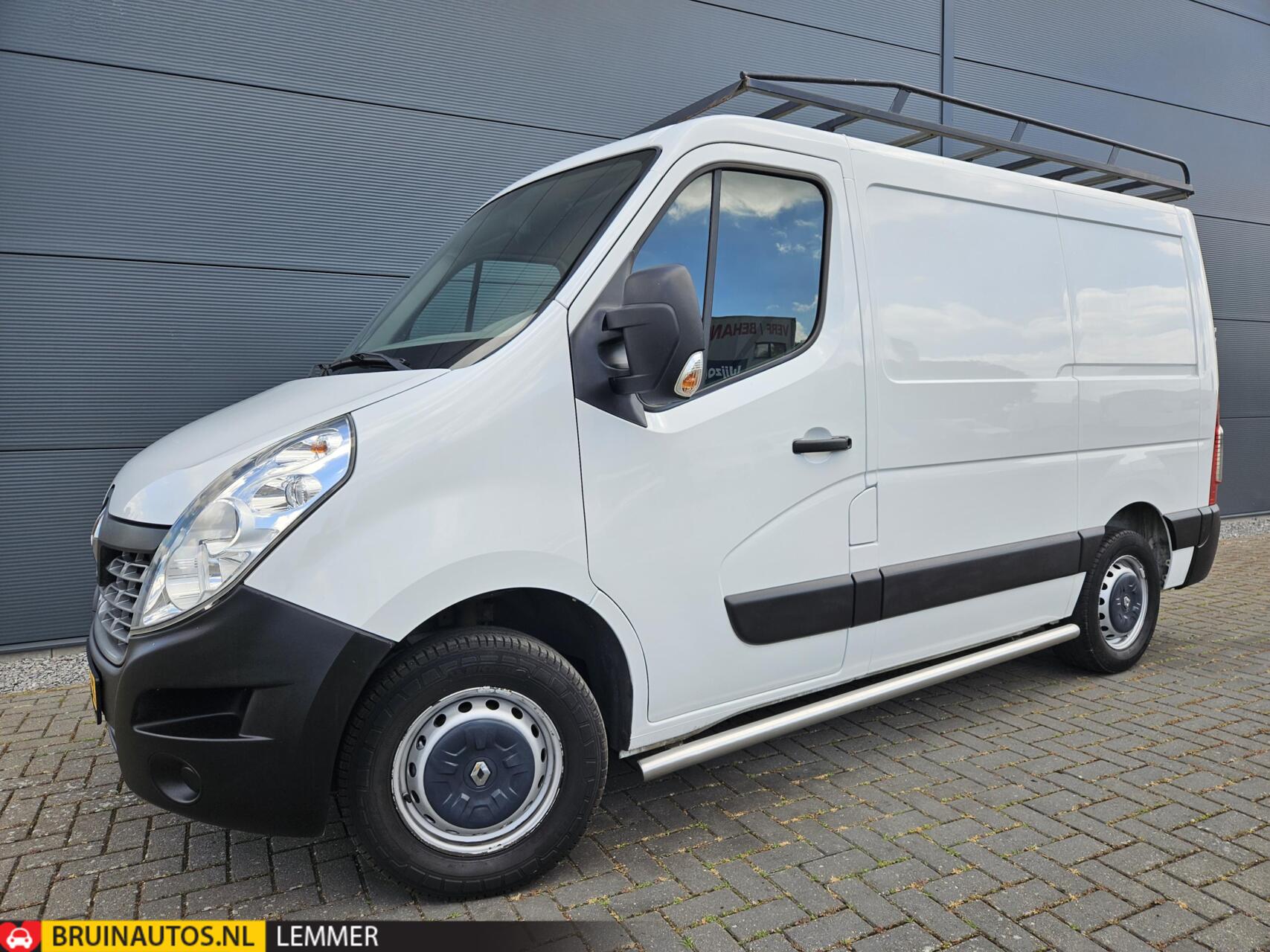 Renault Master 2.3 dCi L1H1 Airco Navi 110 PK inrichting Imp 2015 - voorkant