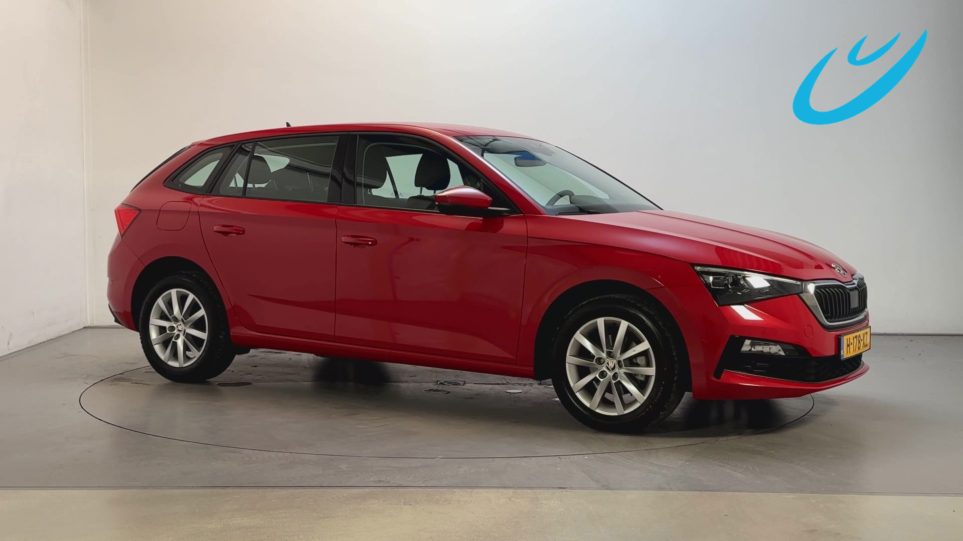 Skoda Scala 1.0 TSI 116pk DSG Business Edition Virtual Cockpit Stoelverwarming Parkeersensoren App-Connect 2020 - voorkant