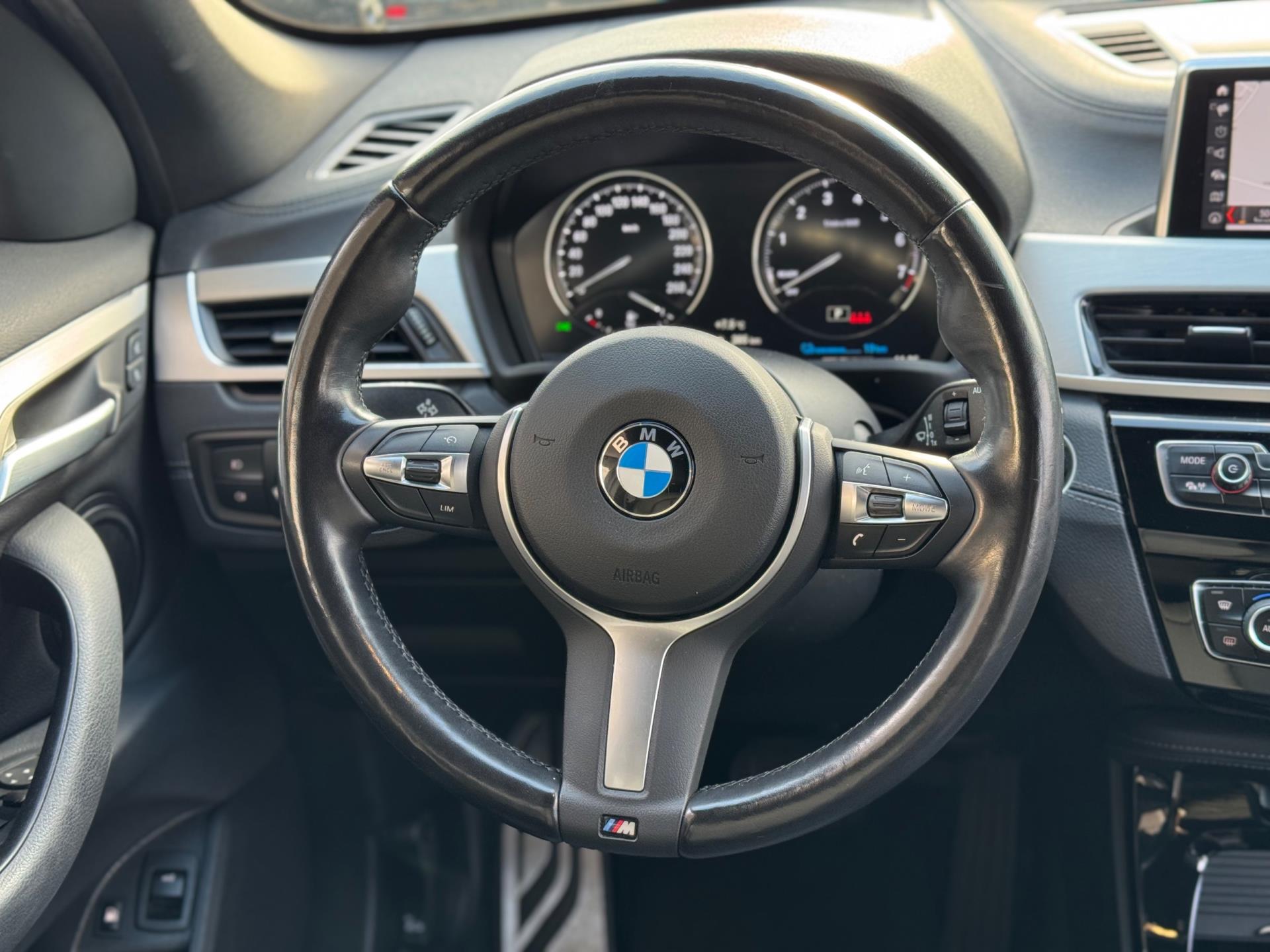 Foto van BMW X1 Xdrive25e