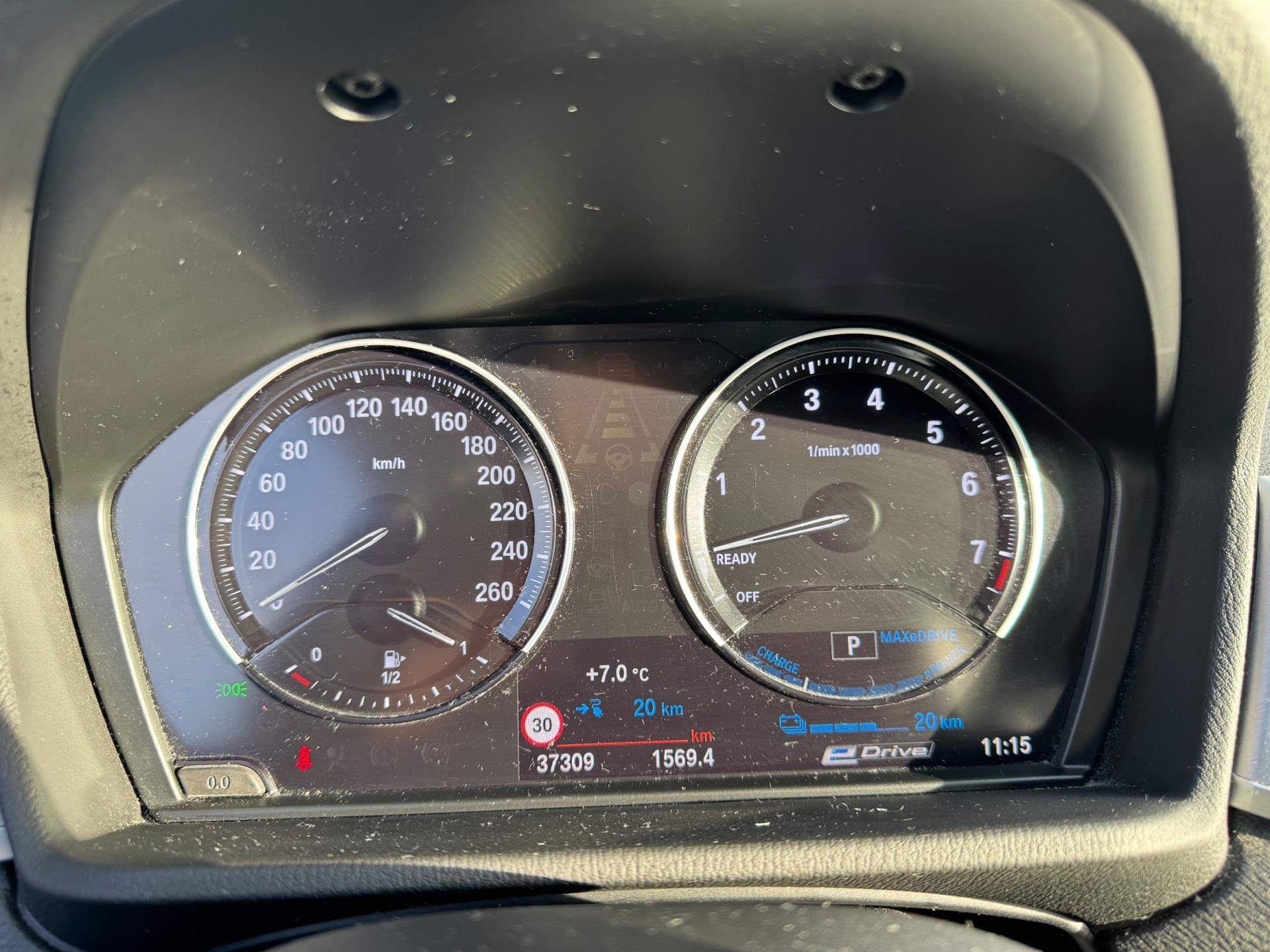 Foto van BMW X1 Xdrive25e