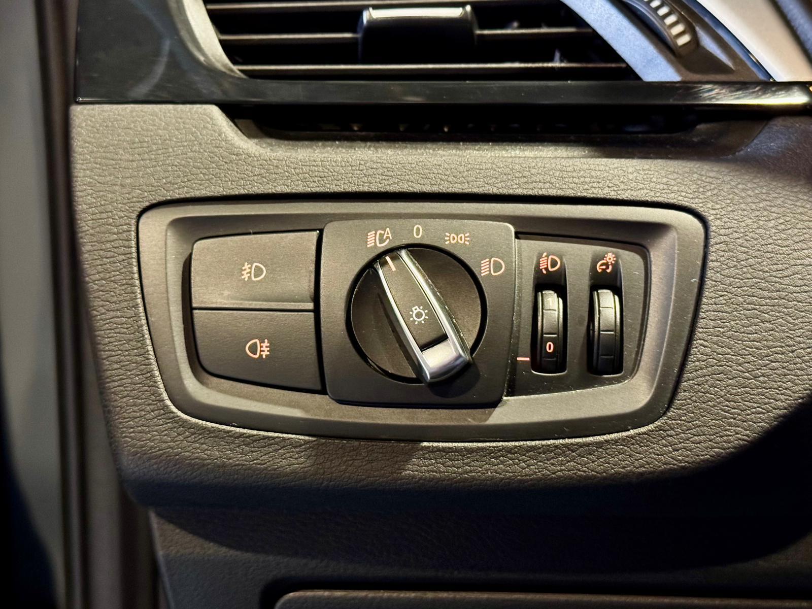Foto van BMW X1 Sdrive18i