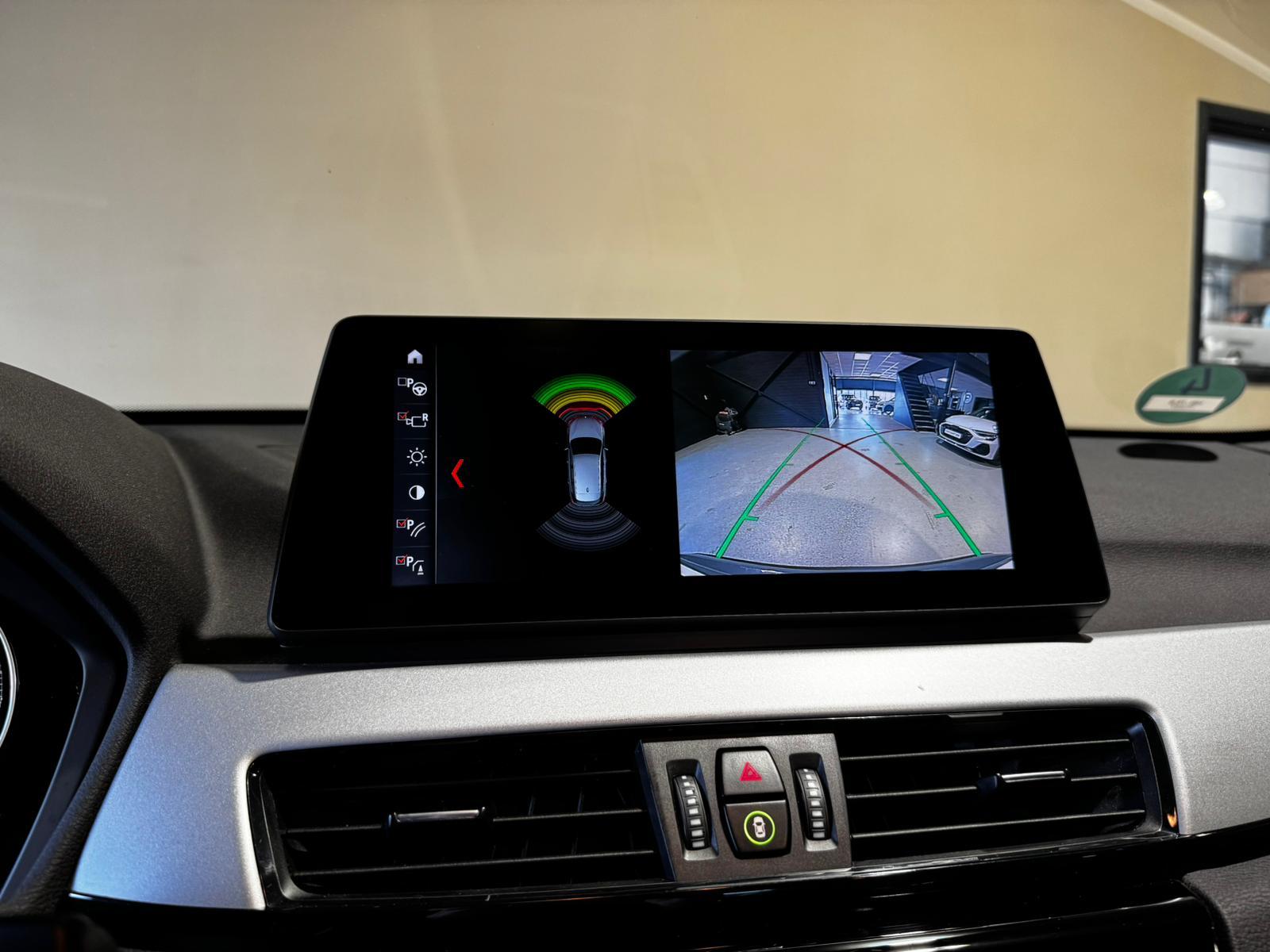 Foto van BMW X1 Sdrive18i