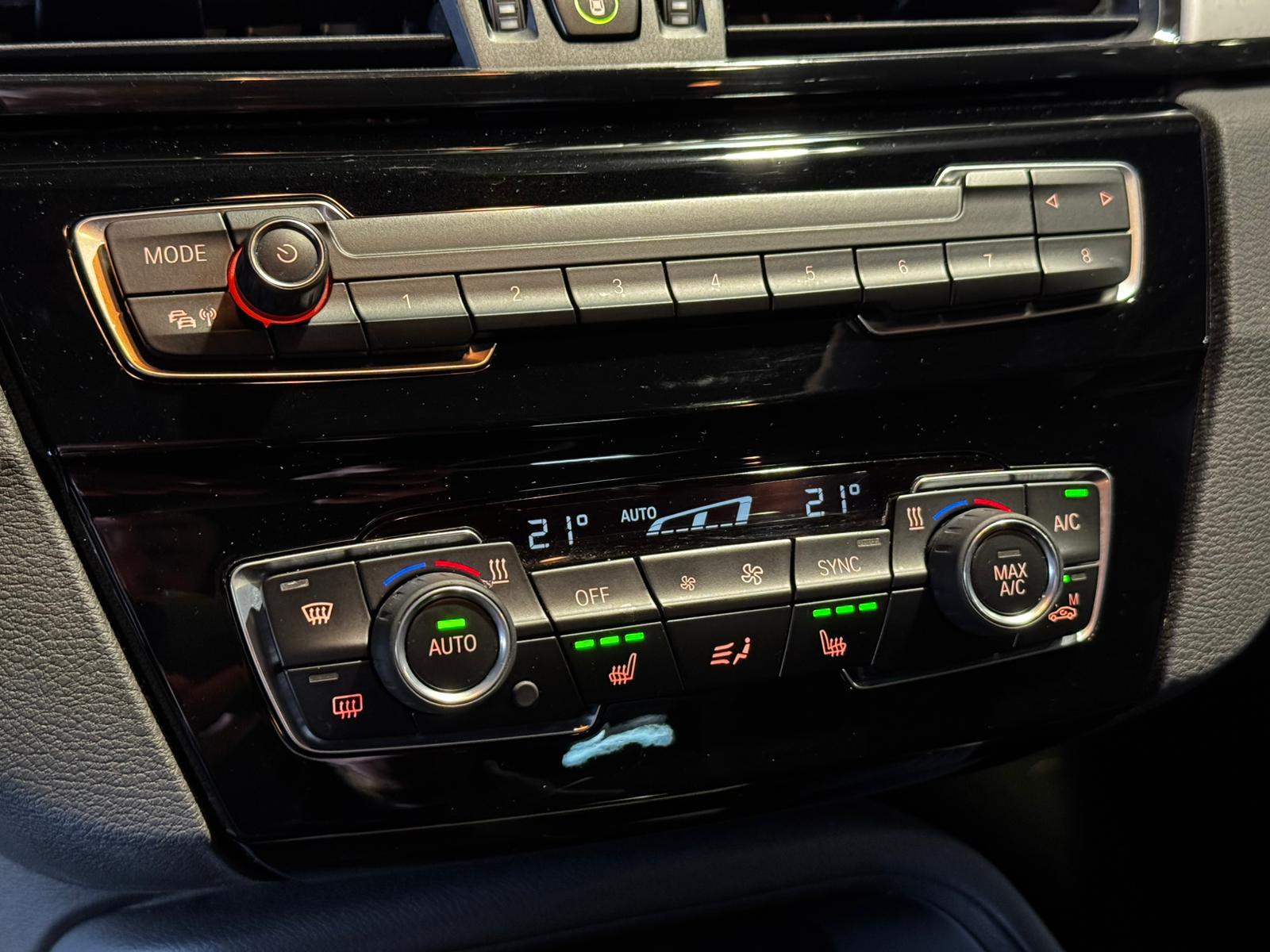 Foto van BMW X1 Sdrive18i