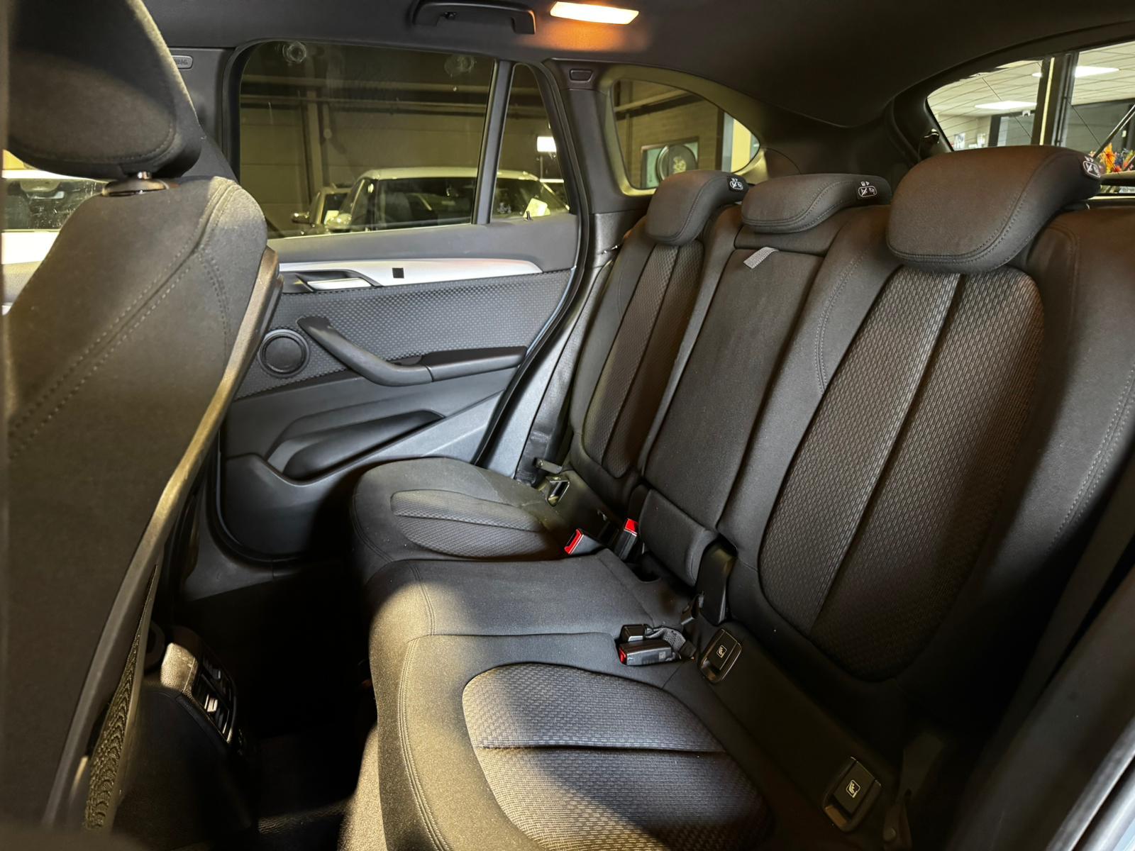Foto van BMW X1 Sdrive18i