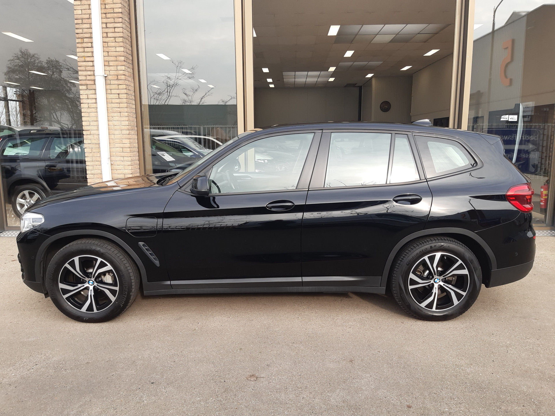 Foto van BMW X3 Xdrive30e