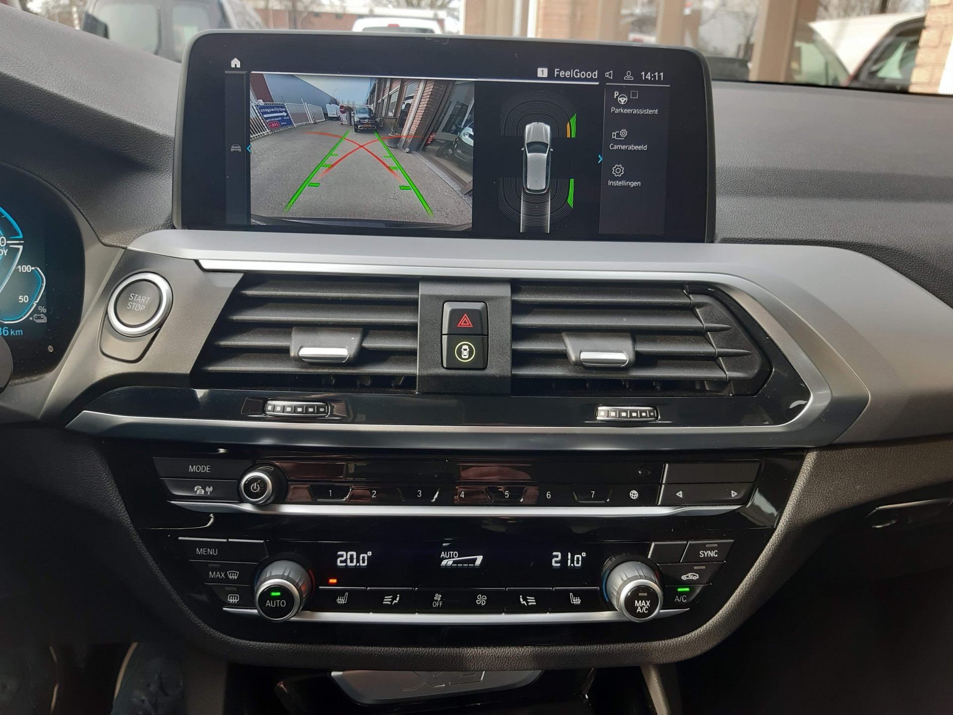 Foto van BMW X3 Xdrive30e