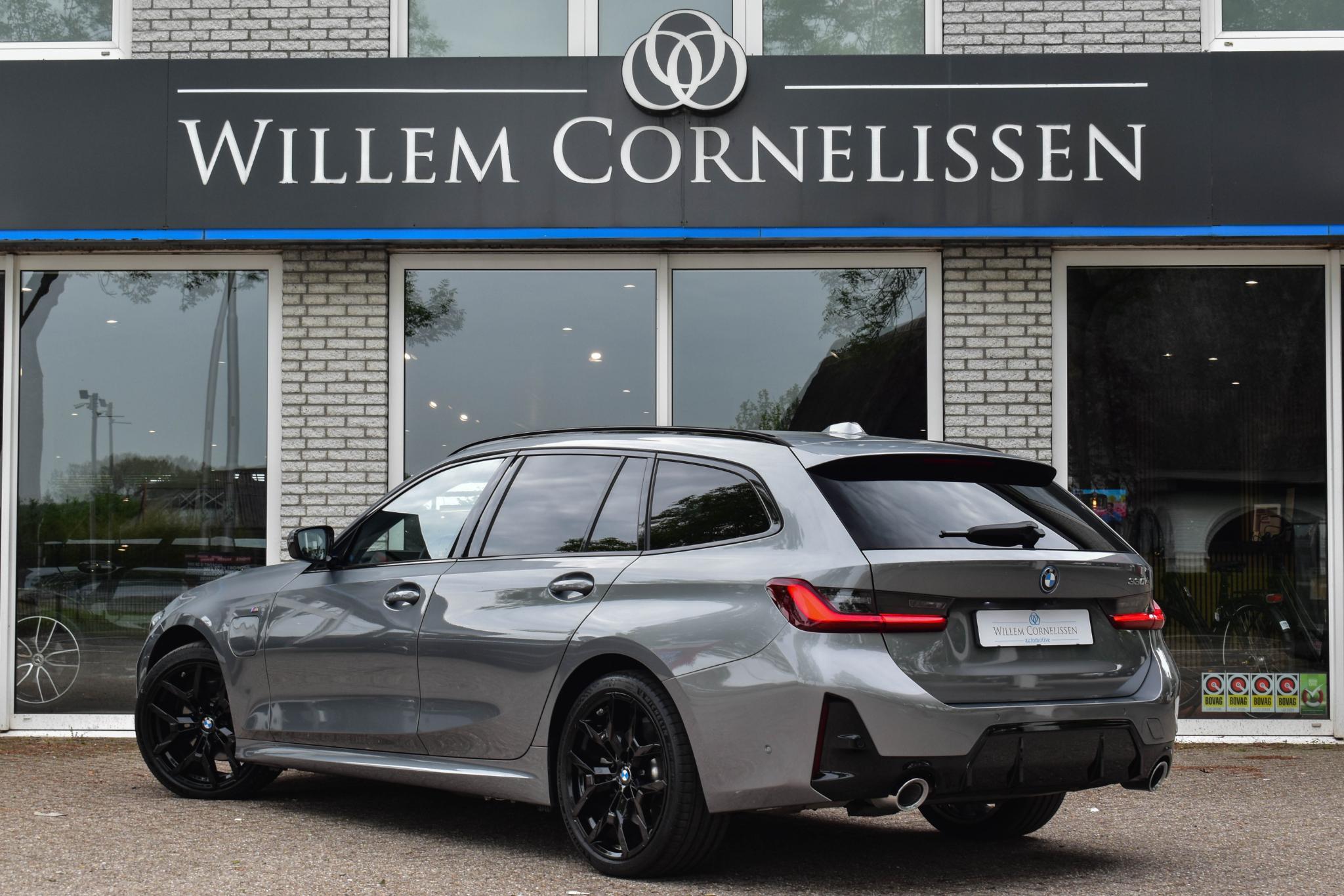 Foto van BMW 330e