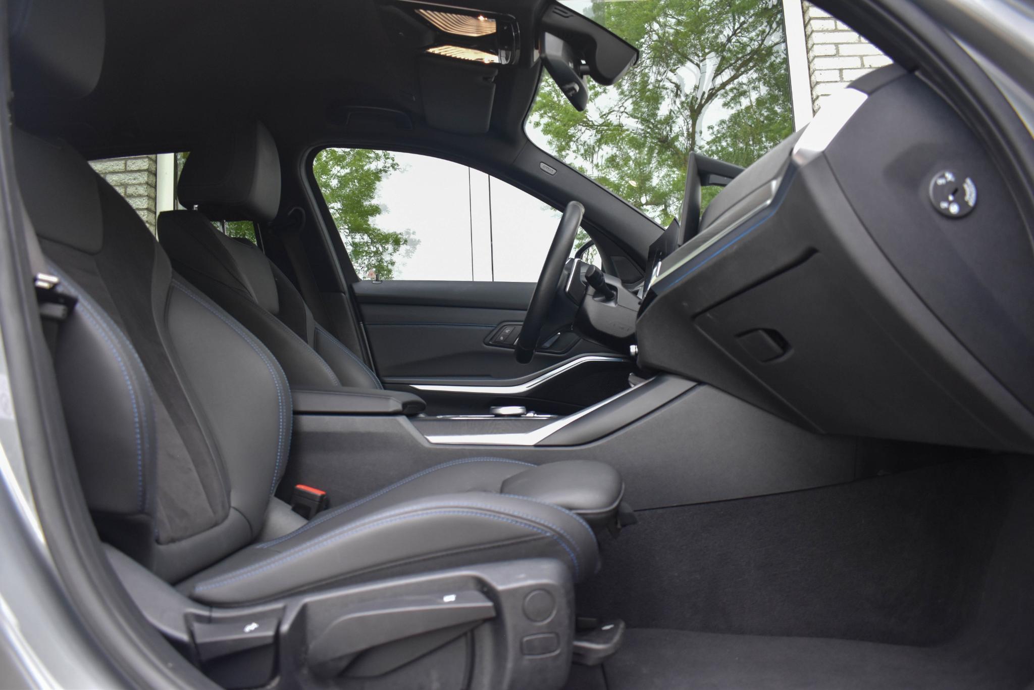 Foto van BMW 330e