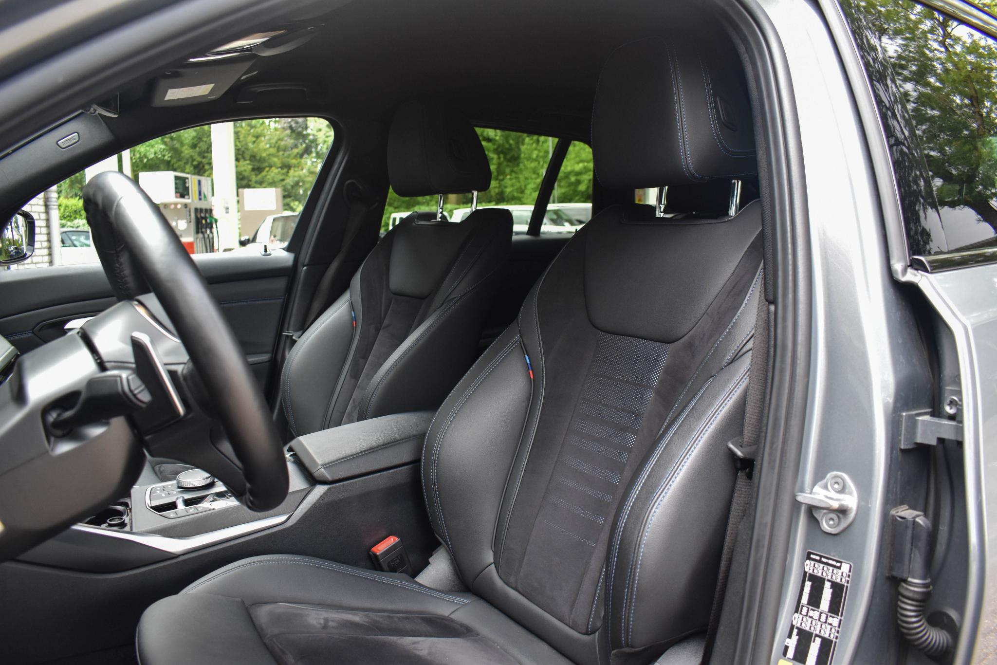 Foto van BMW 330e