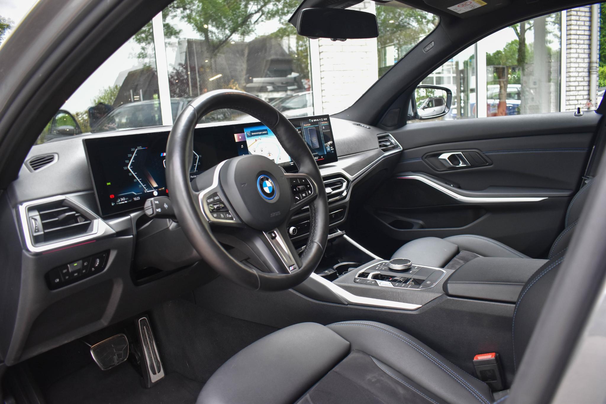 Foto van BMW 330e