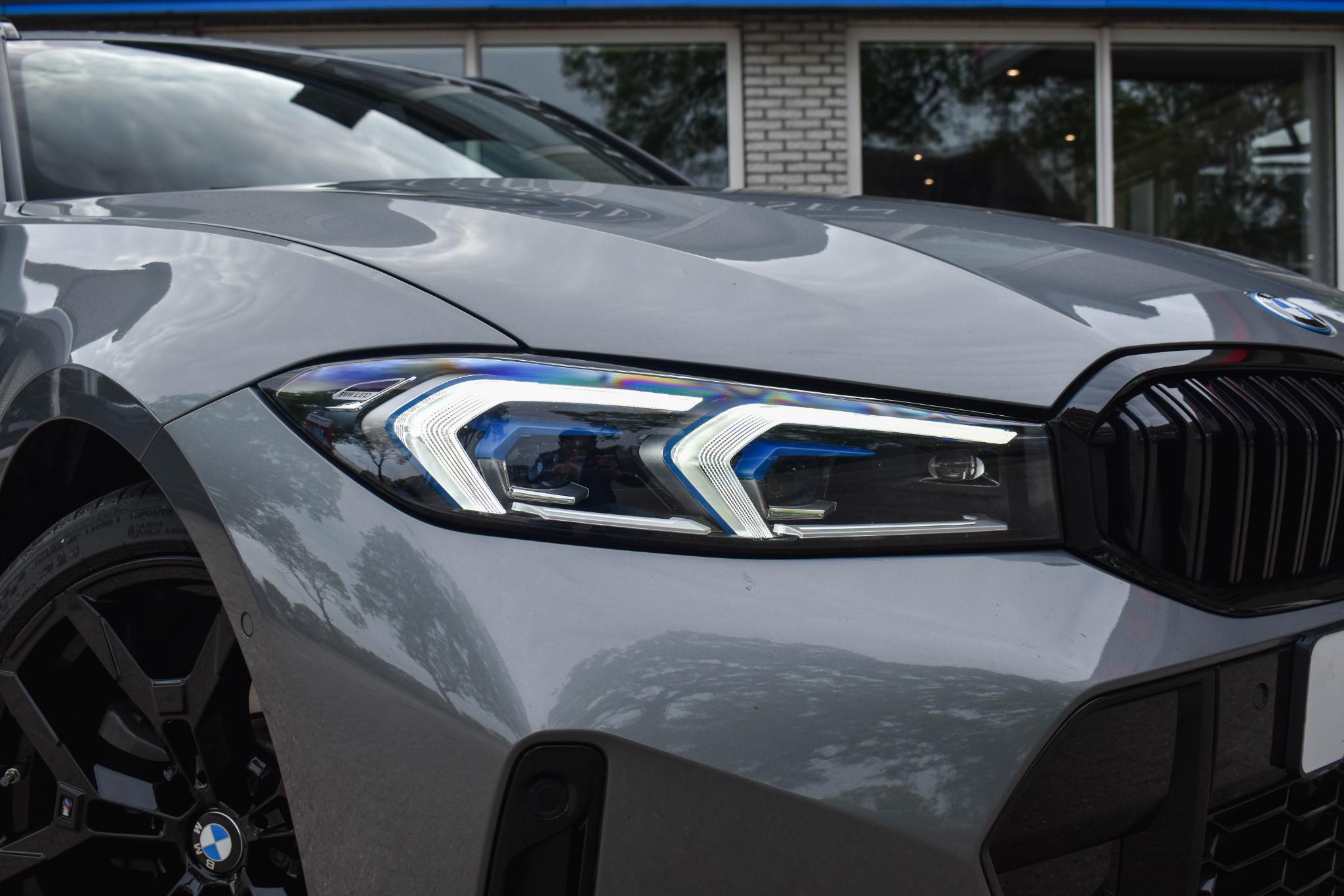 Foto van BMW 330e