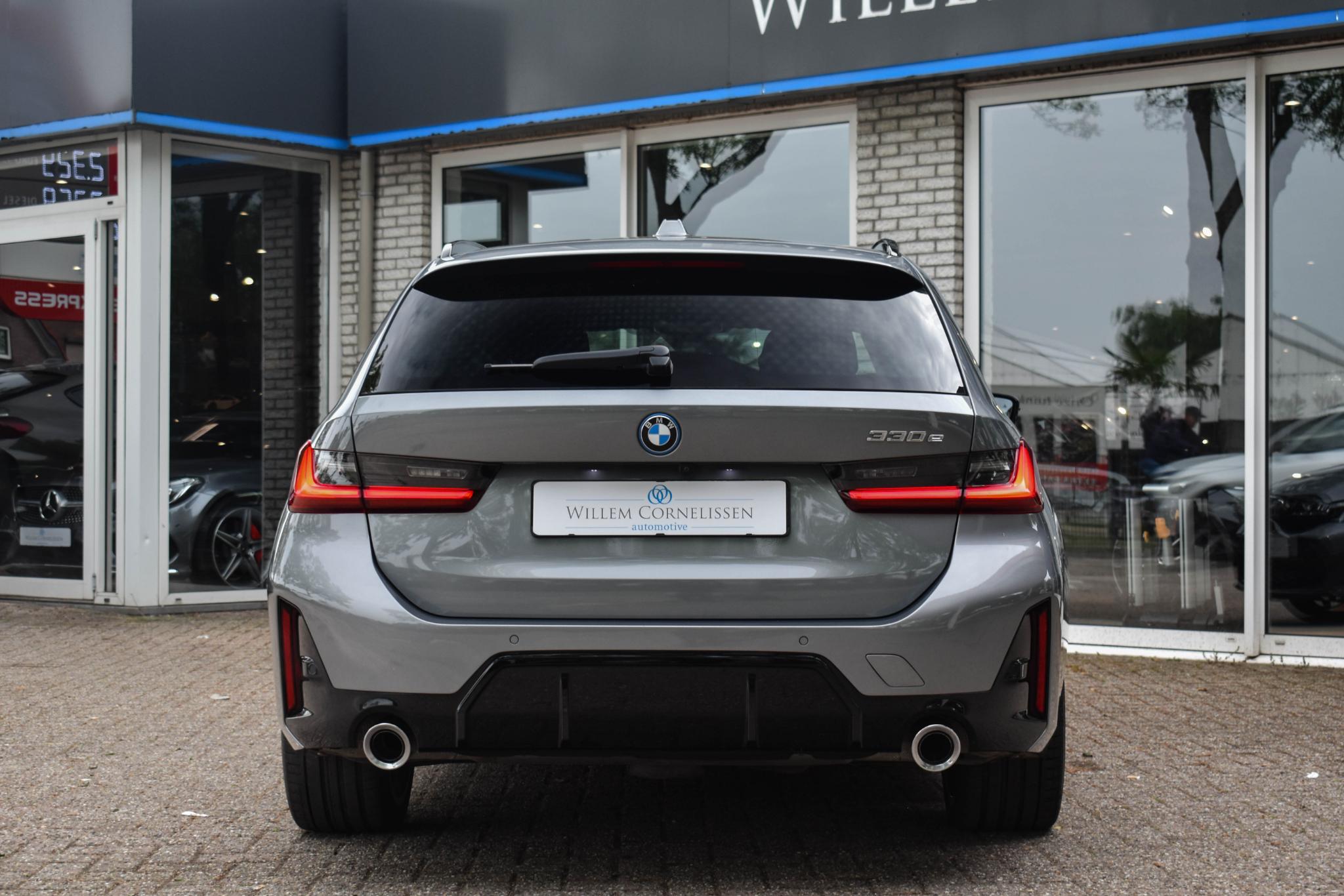 Foto van BMW 330e