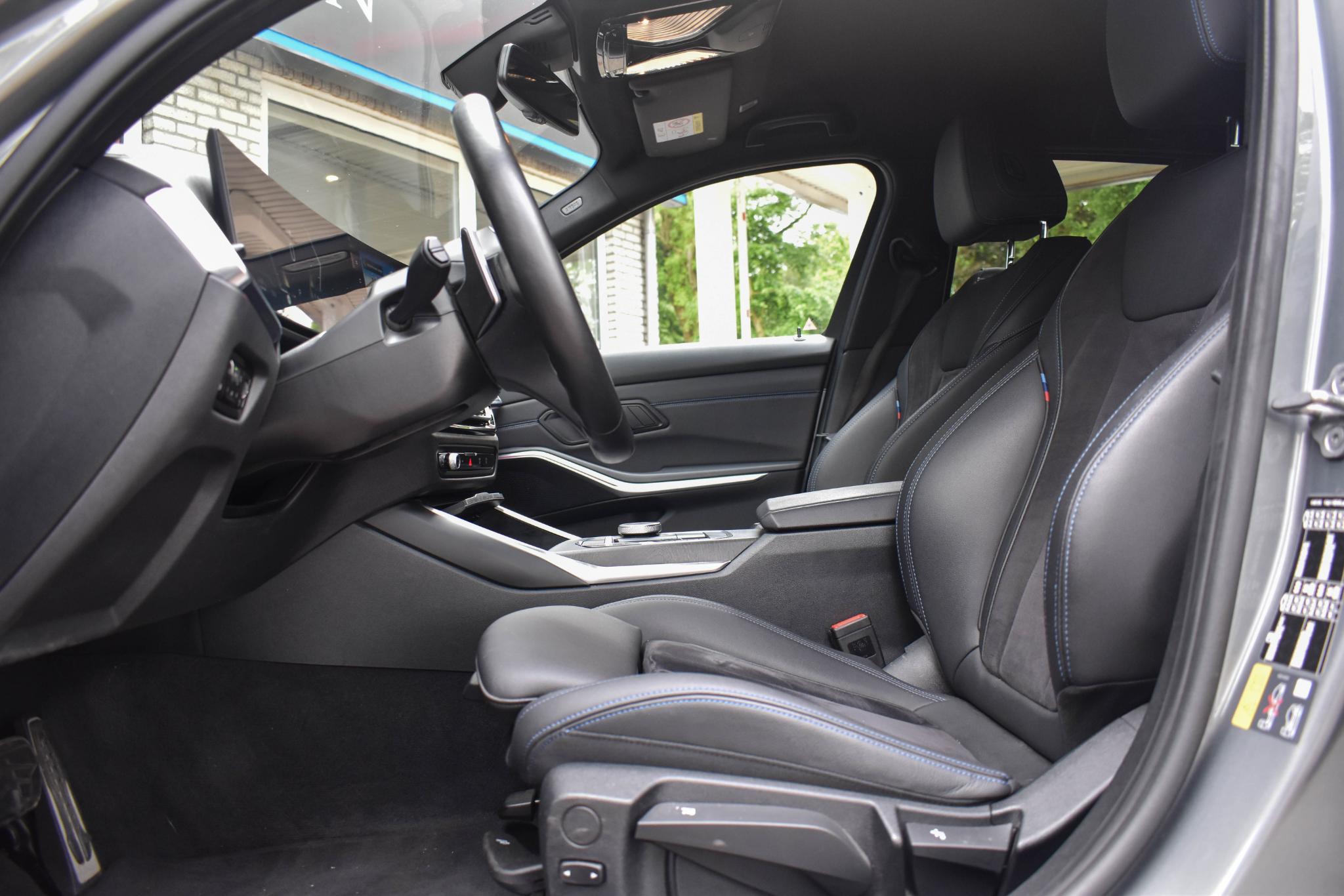 Foto van BMW 330e