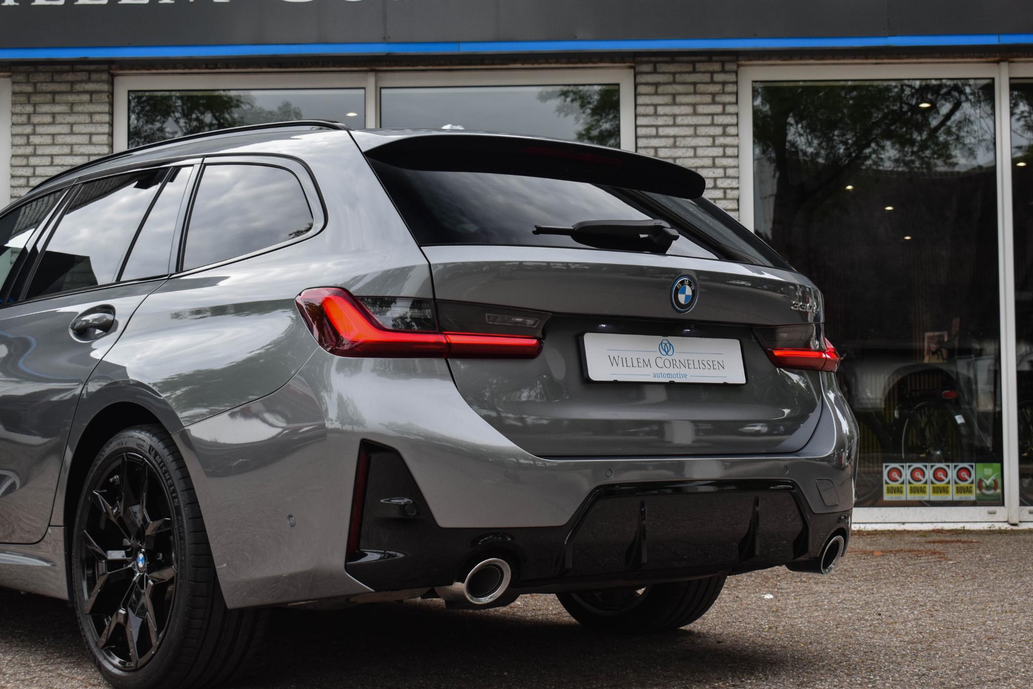 Foto van BMW 330e