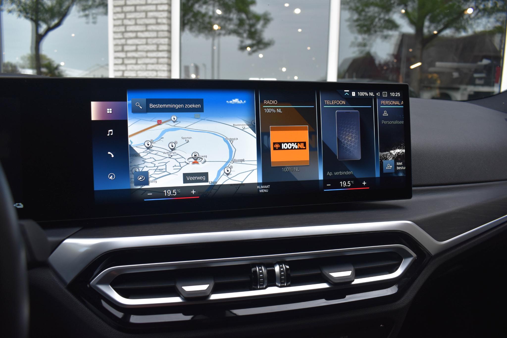 Foto van BMW 330e