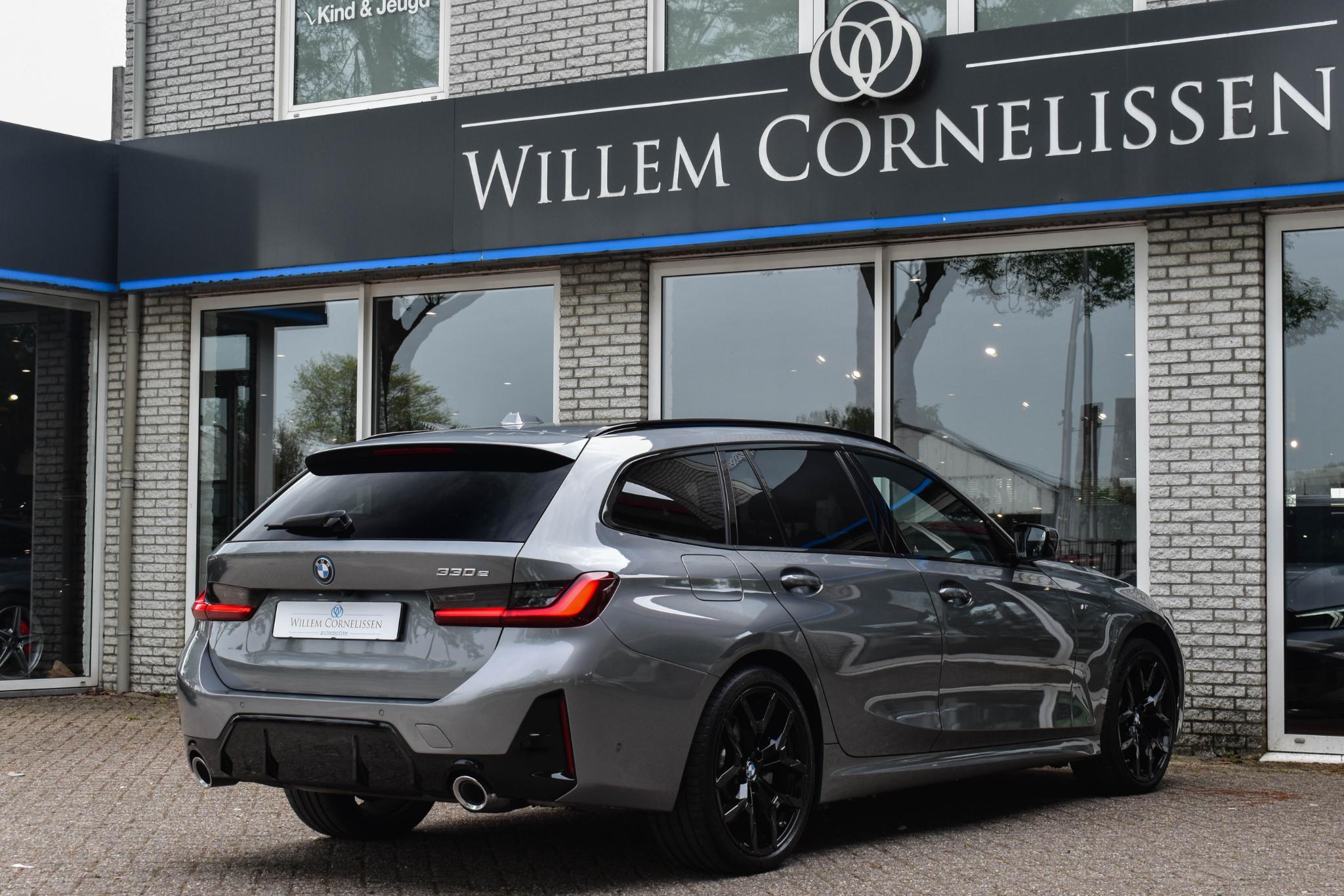 Foto van BMW 330e