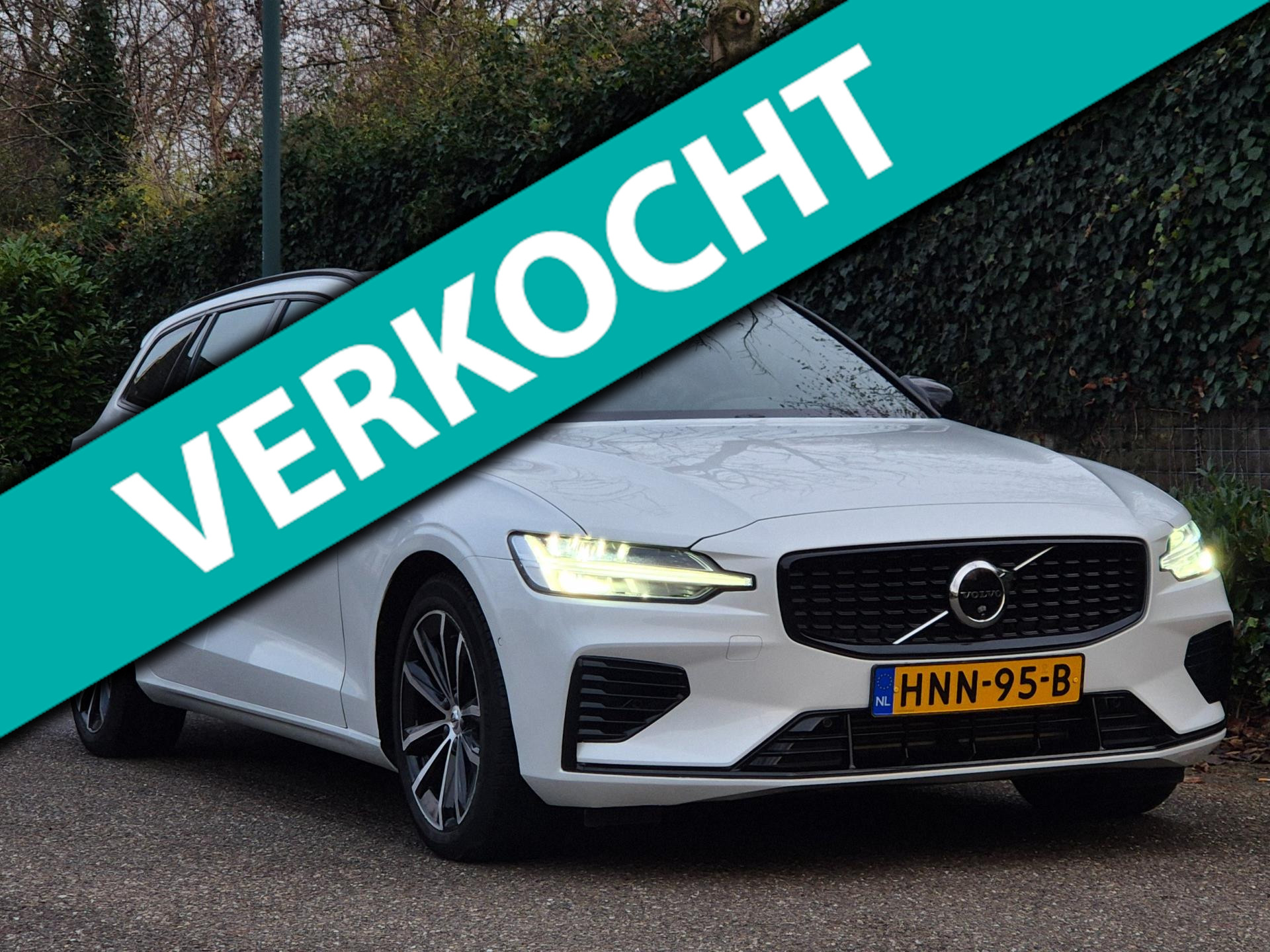 Volvo V60 BTW Volle optielijst Adaptieve cruise control CarPlay 2025 - voorkant