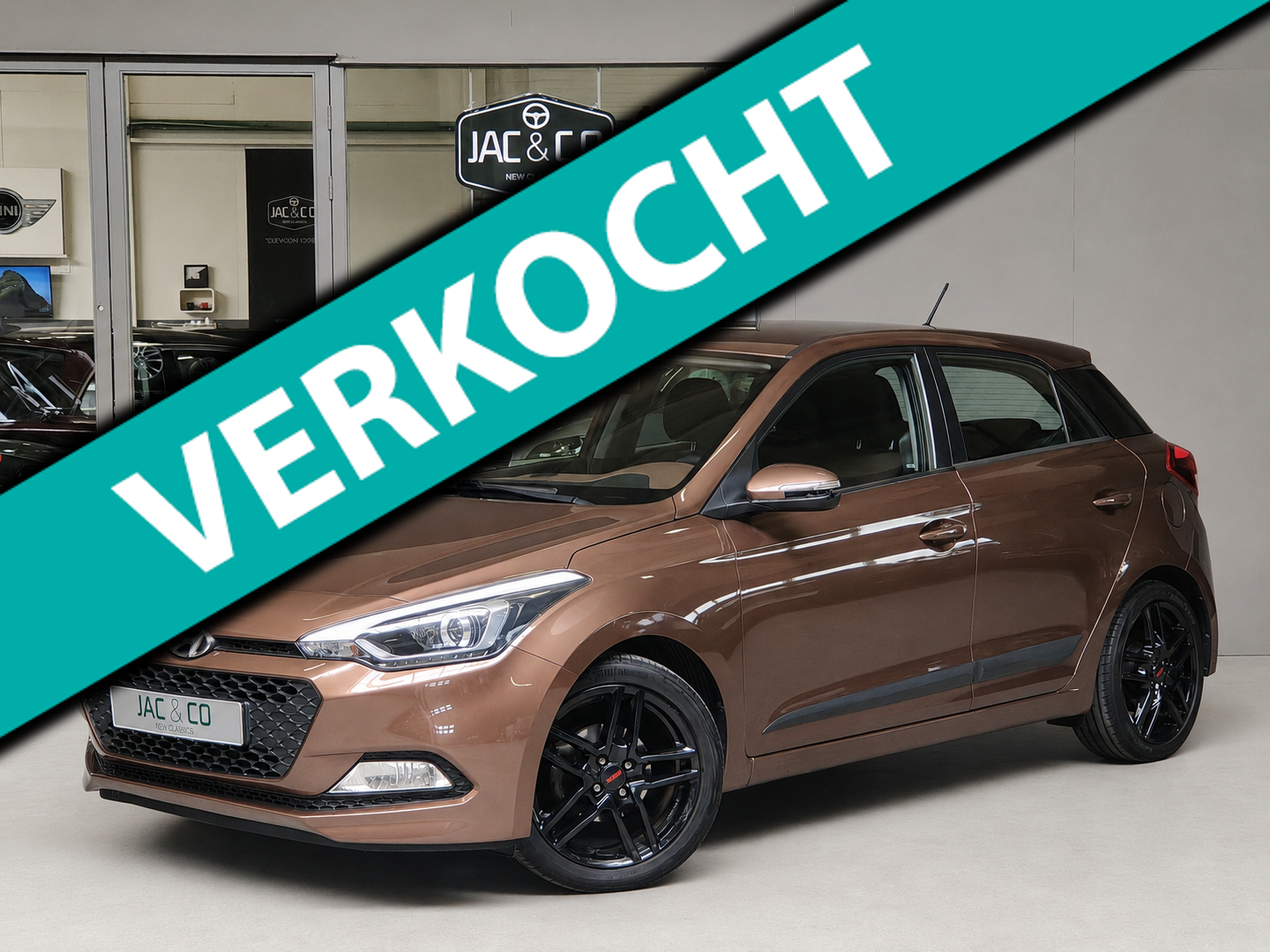 Hyundai I20 1.2 HP Nieuwe model ! Apple Carplay 2015 - voorkant