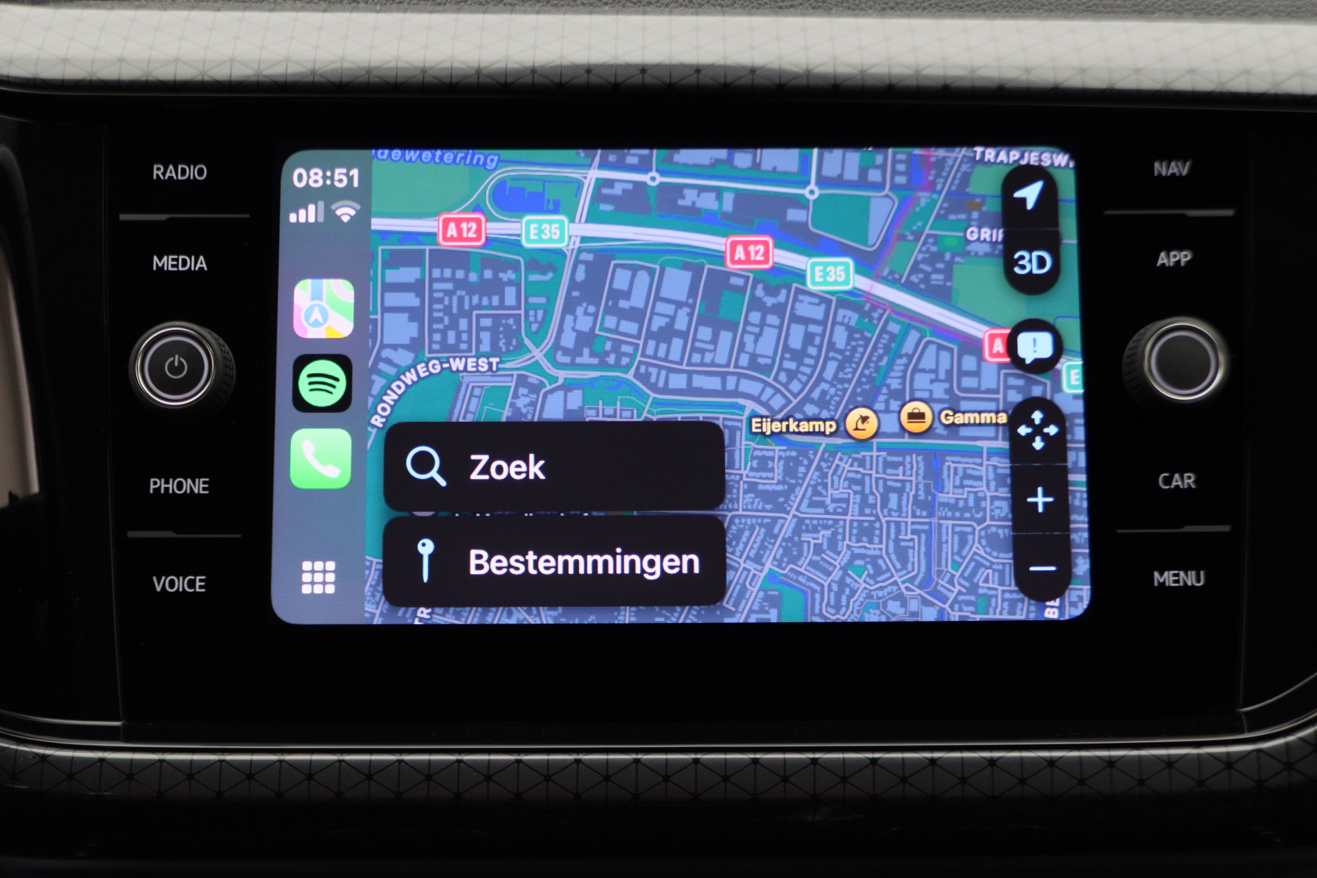 Foto van Volkswagen T-cross