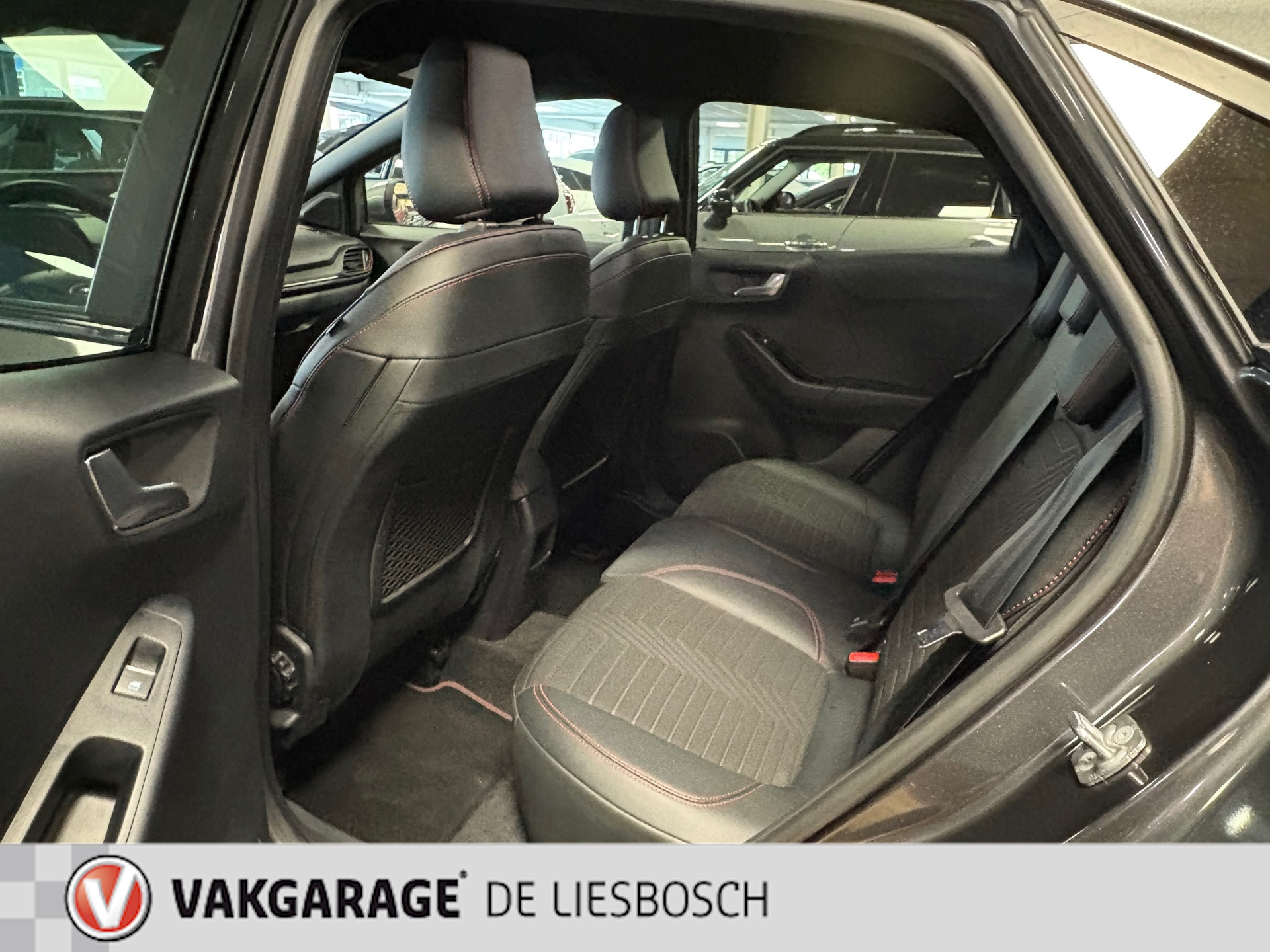 Foto van Ford Puma
