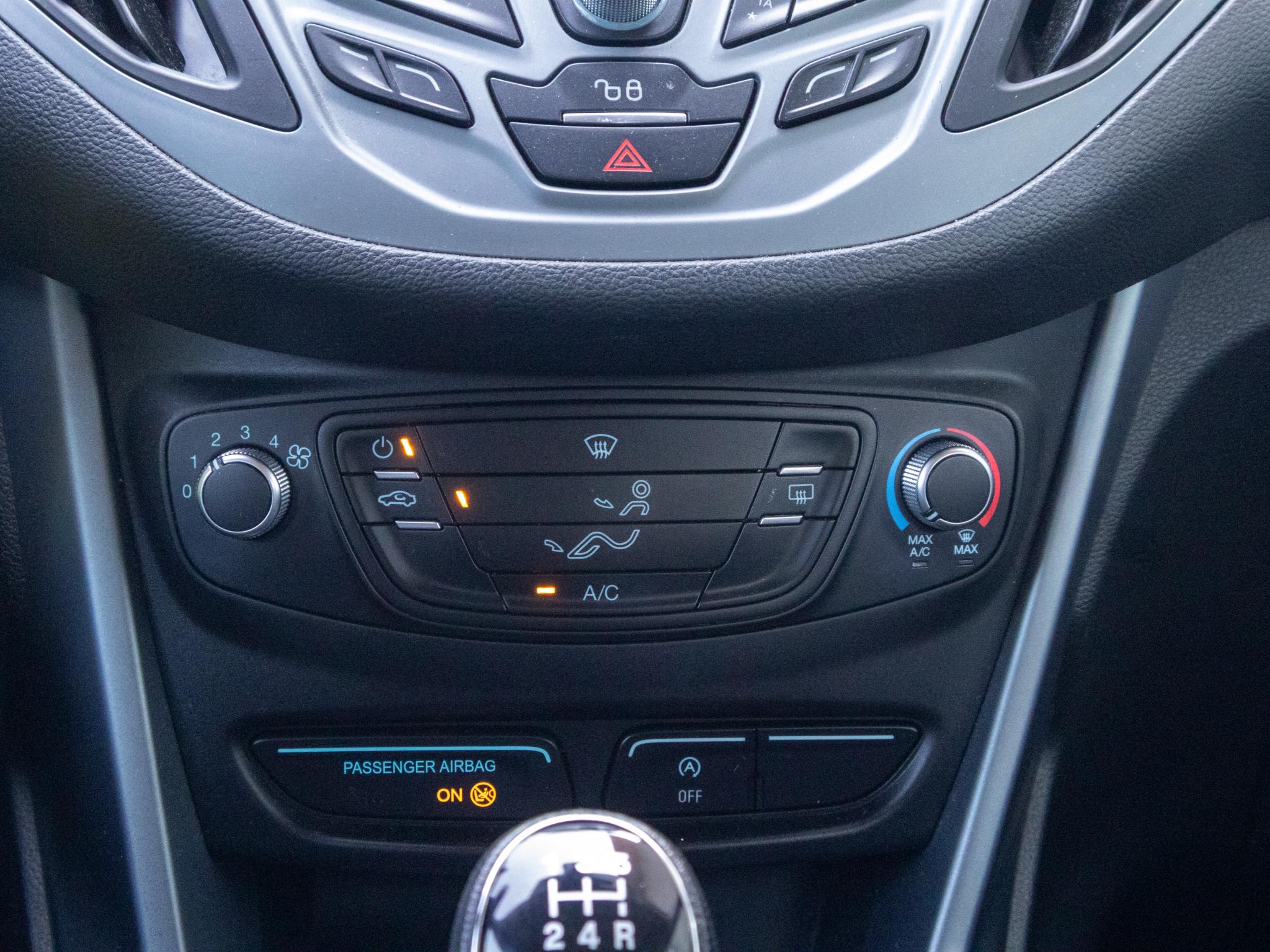 Foto van Ford B-max