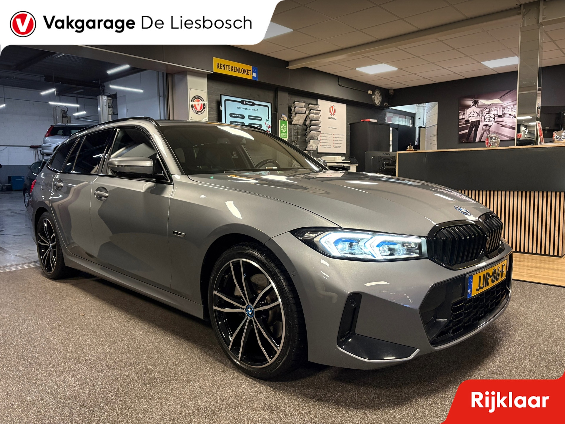 Foto van BMW 330e xDrive