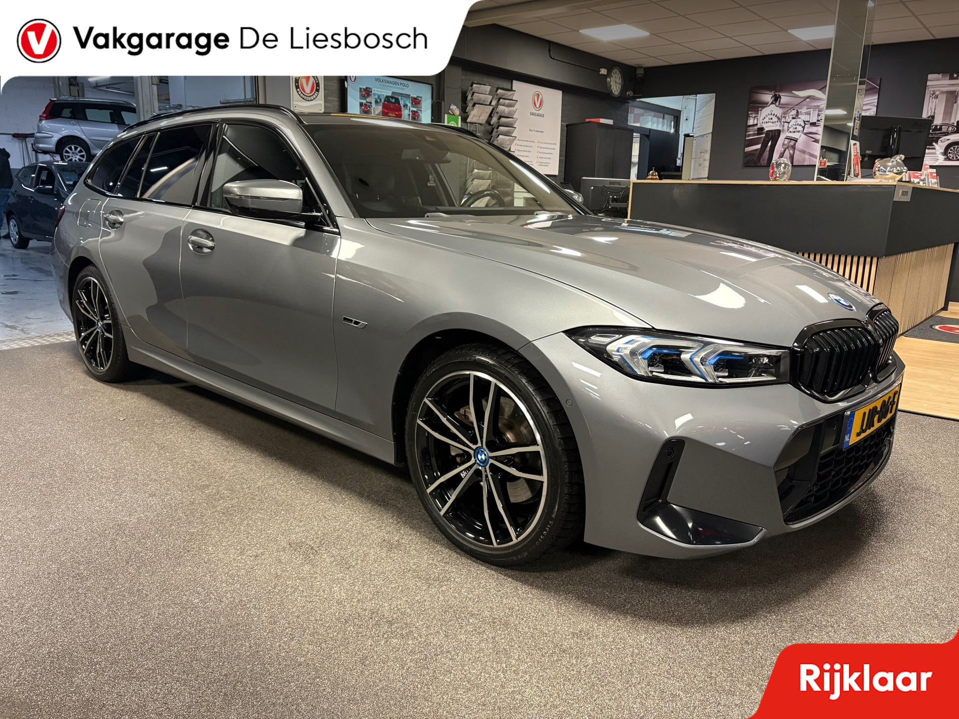Foto van BMW 330e xDrive
