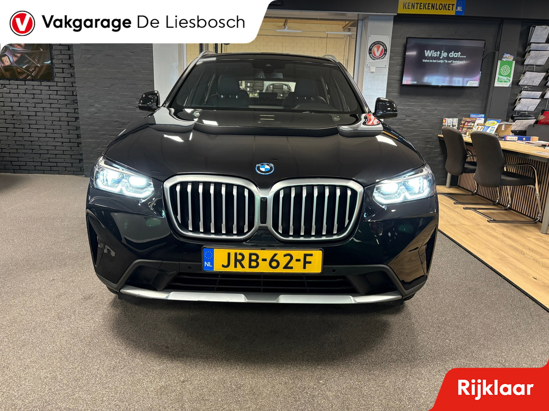 Foto van BMW X3 Xdrive30e