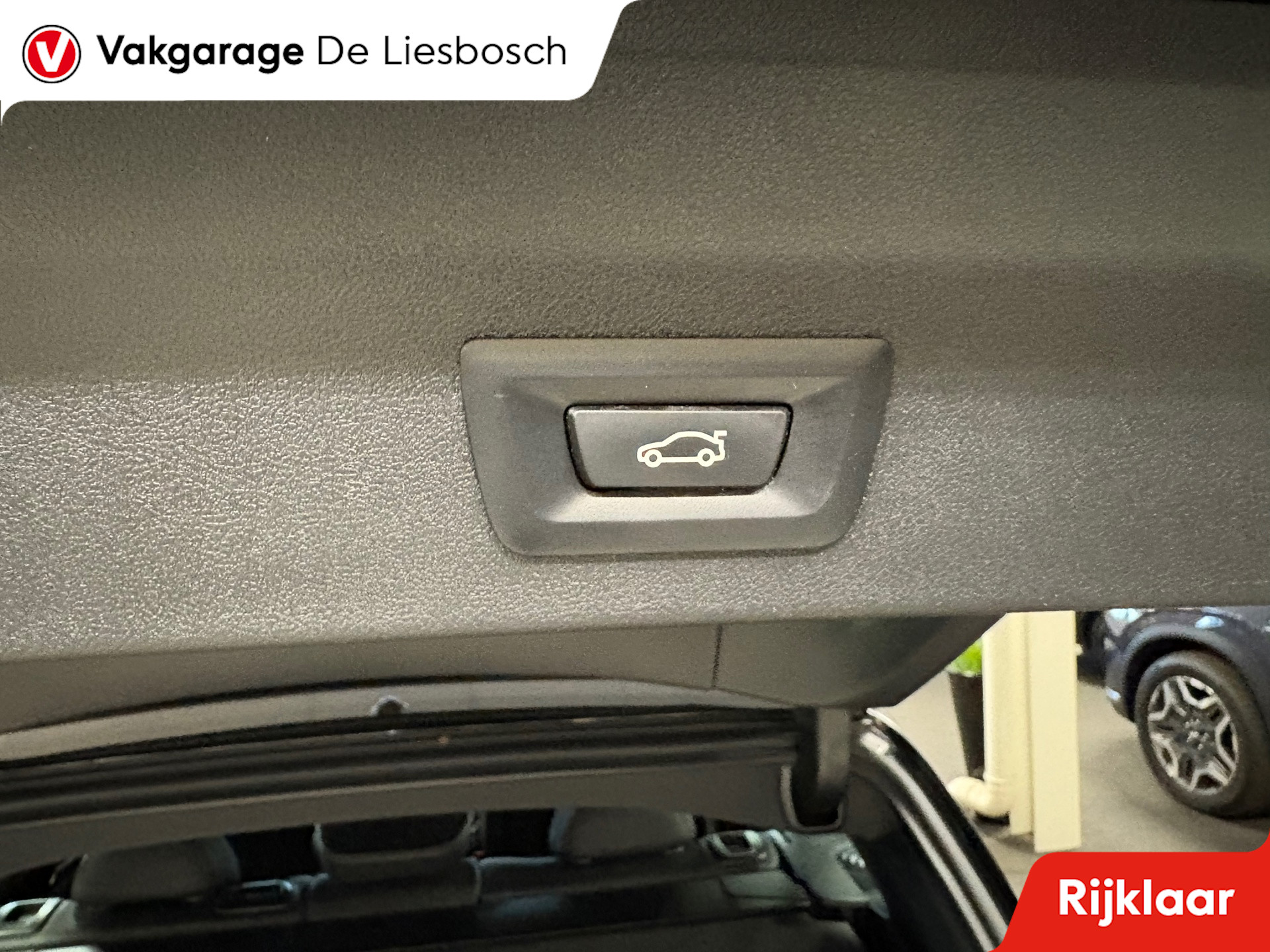 Foto van BMW X3 Xdrive30e