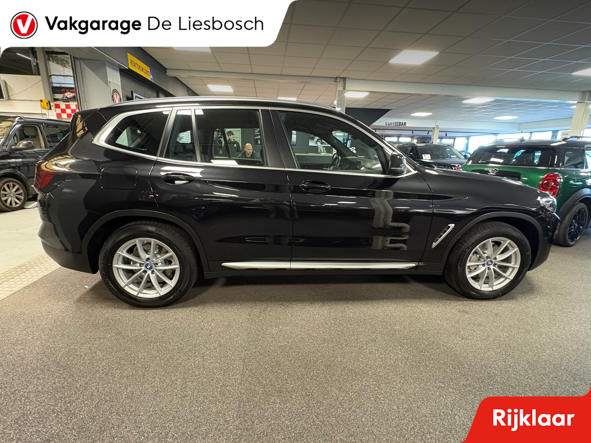 Foto van BMW X3 Xdrive30e