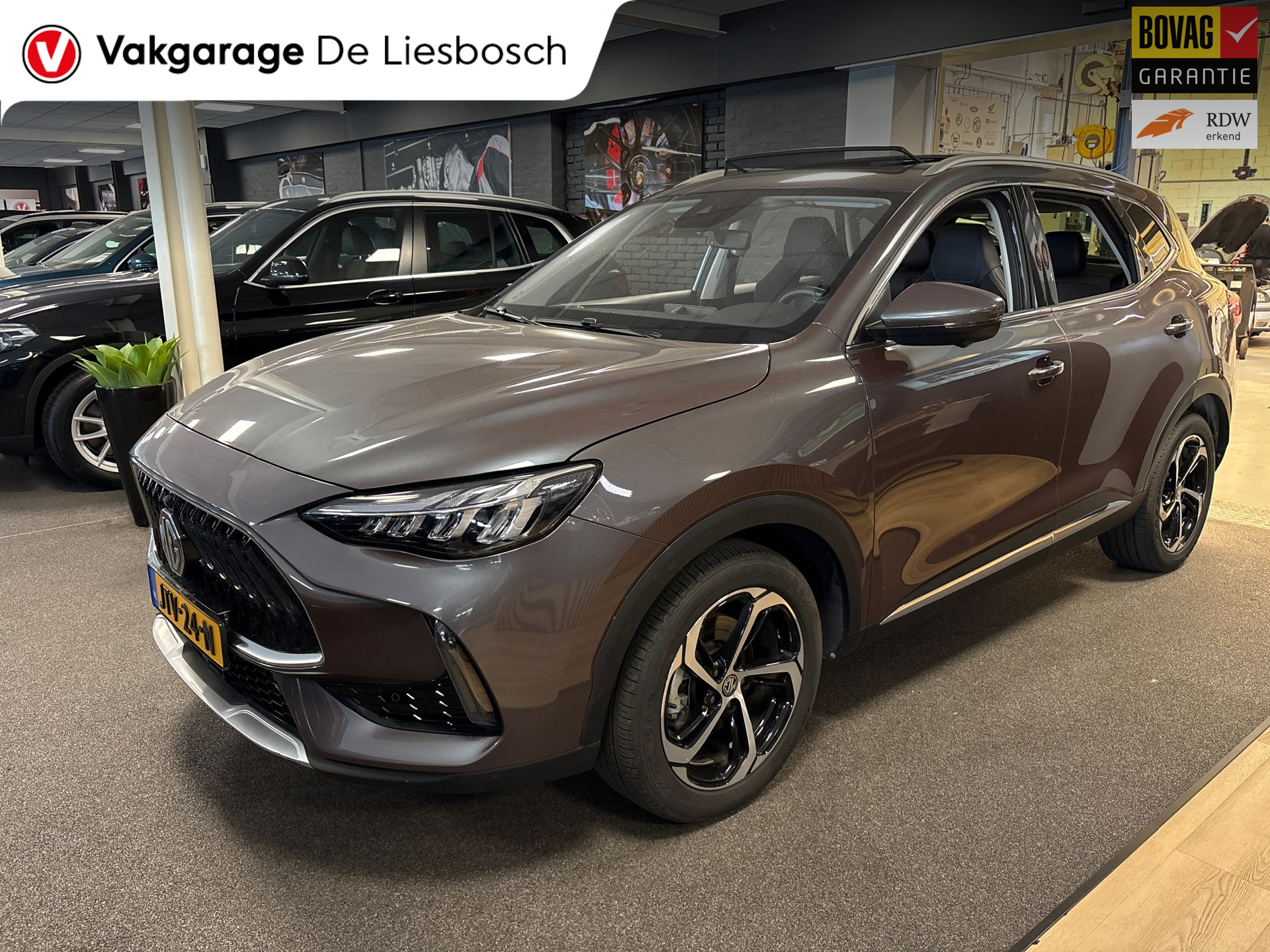 Foto van MG MG EHS PLUG-IN HYBRID